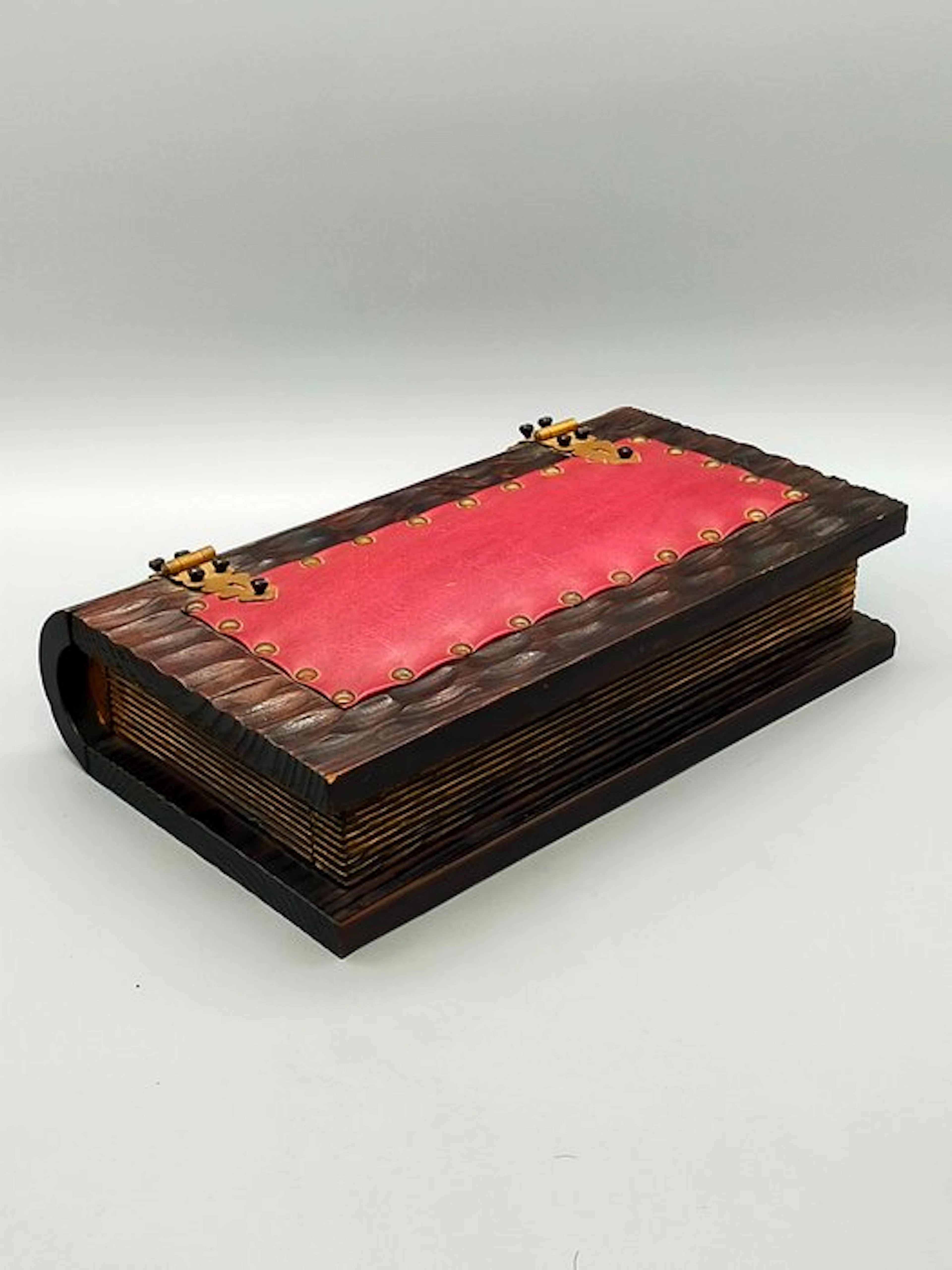 Casket - Decorative book-shaped jewelry box in wood- and...