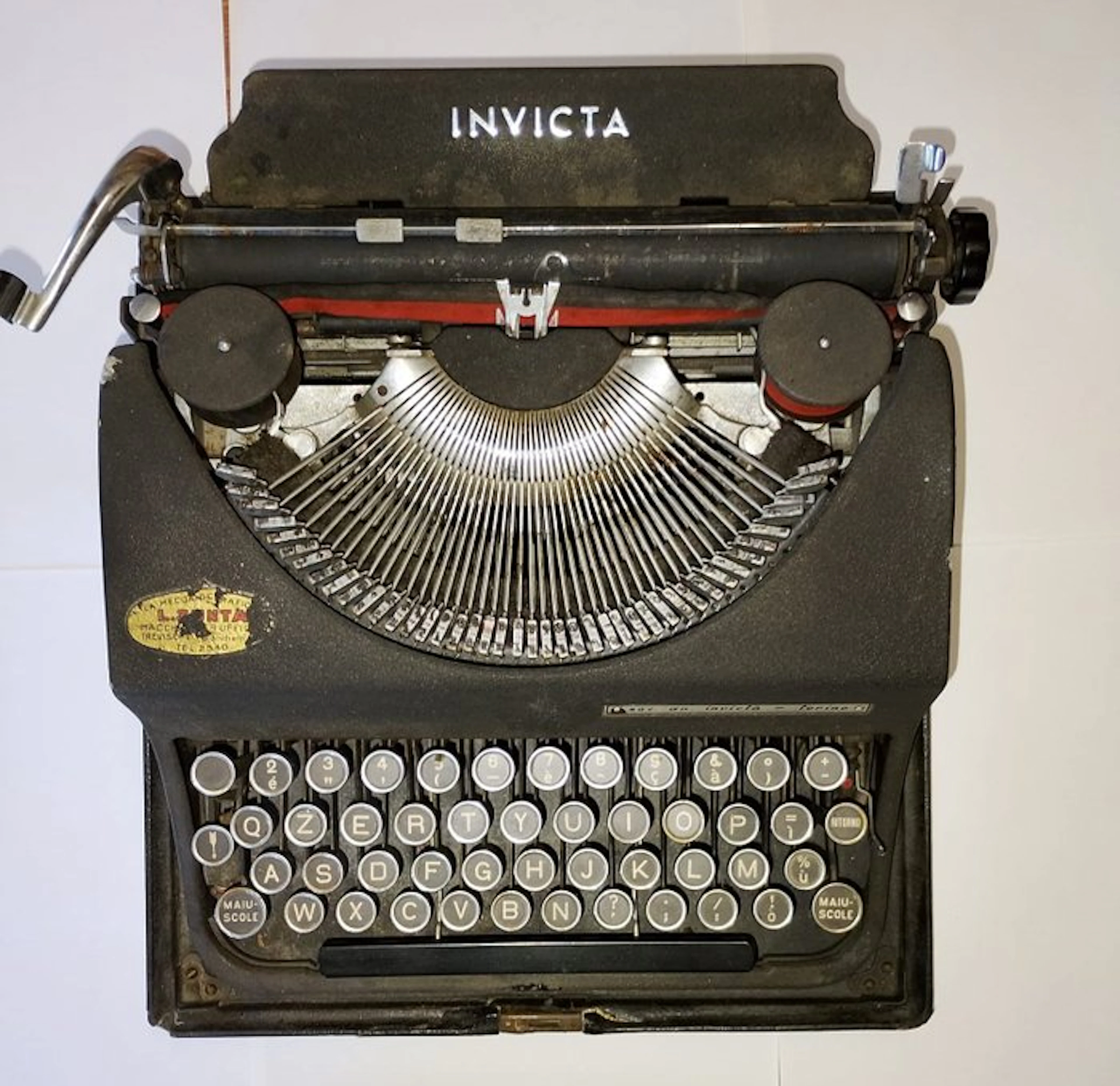 Invicta MP1 - Typewriter - 1940-1950