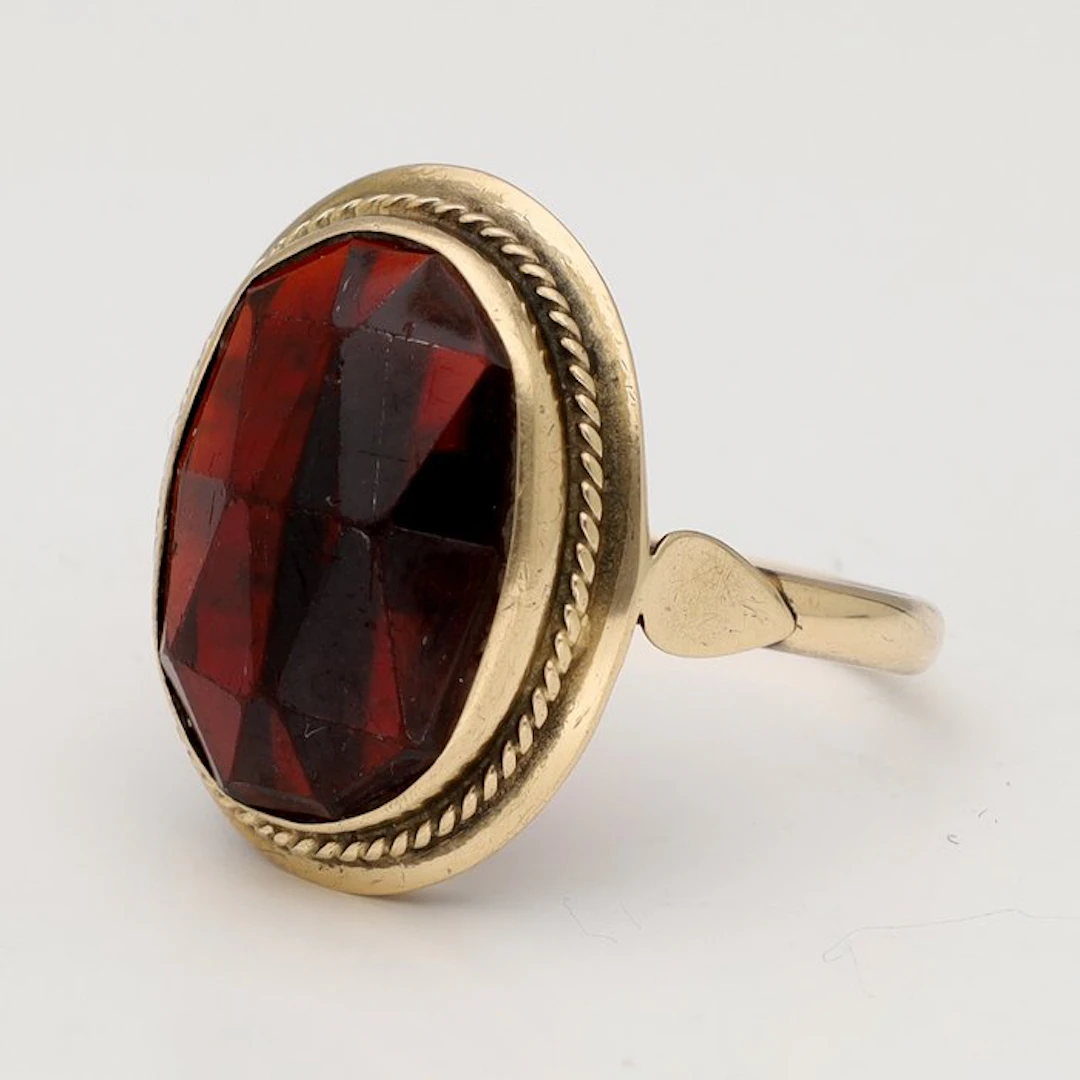 Ring - 14 kt. Yellow gold - 5.19ct. tw. - glass grenade