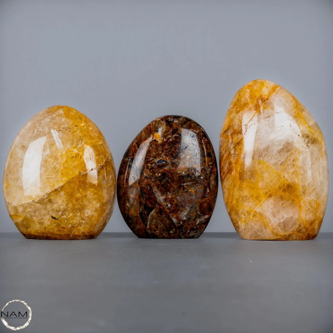 Healer quartz freeforms – Striking 3-piece set with...
