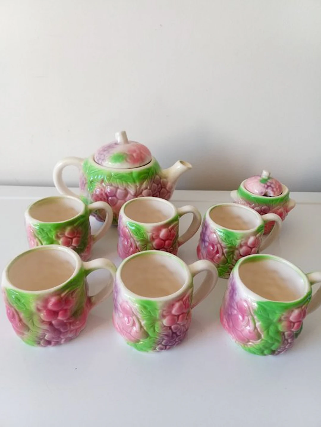 barbotine - Coffee service (8) - Earthenware - Barbotine fruit decorations