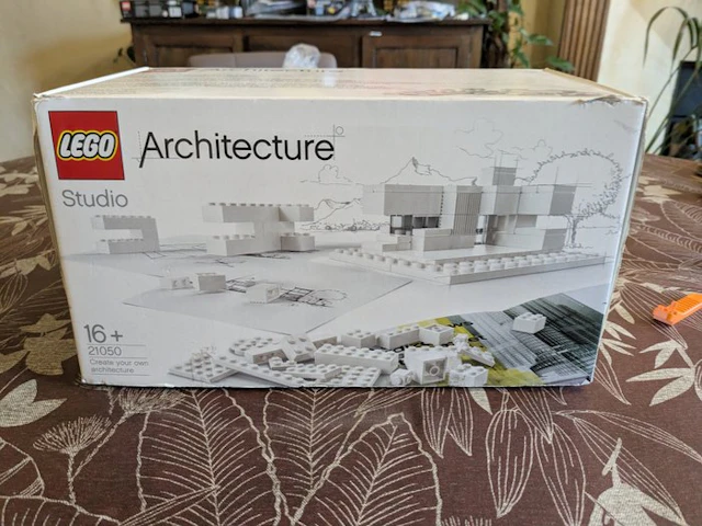 LEGO Set - 21050 - Architecture - Architecture Studio