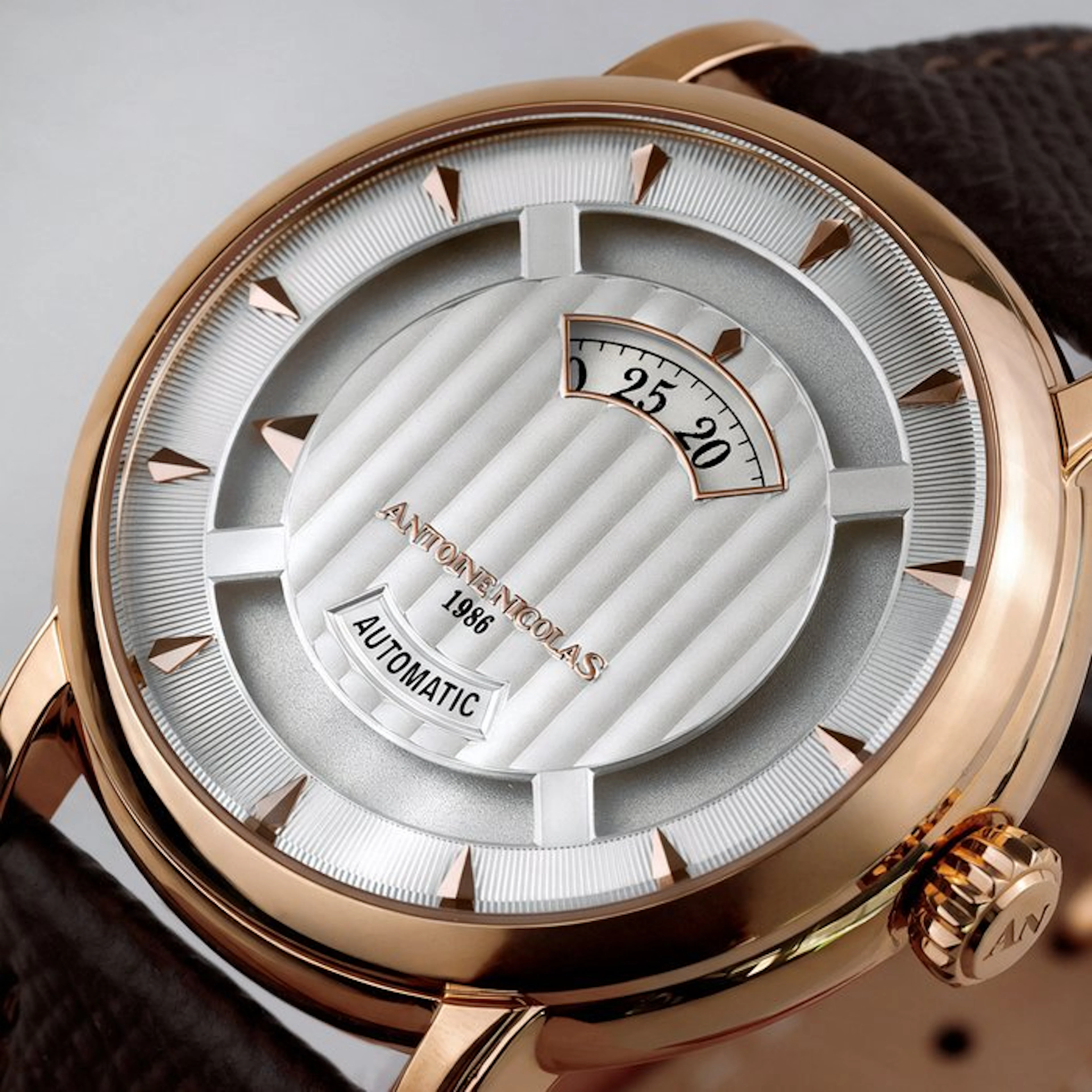 Antoine Nicolas 1986 - London kinetic - No reserve price - Unisex - 2025+