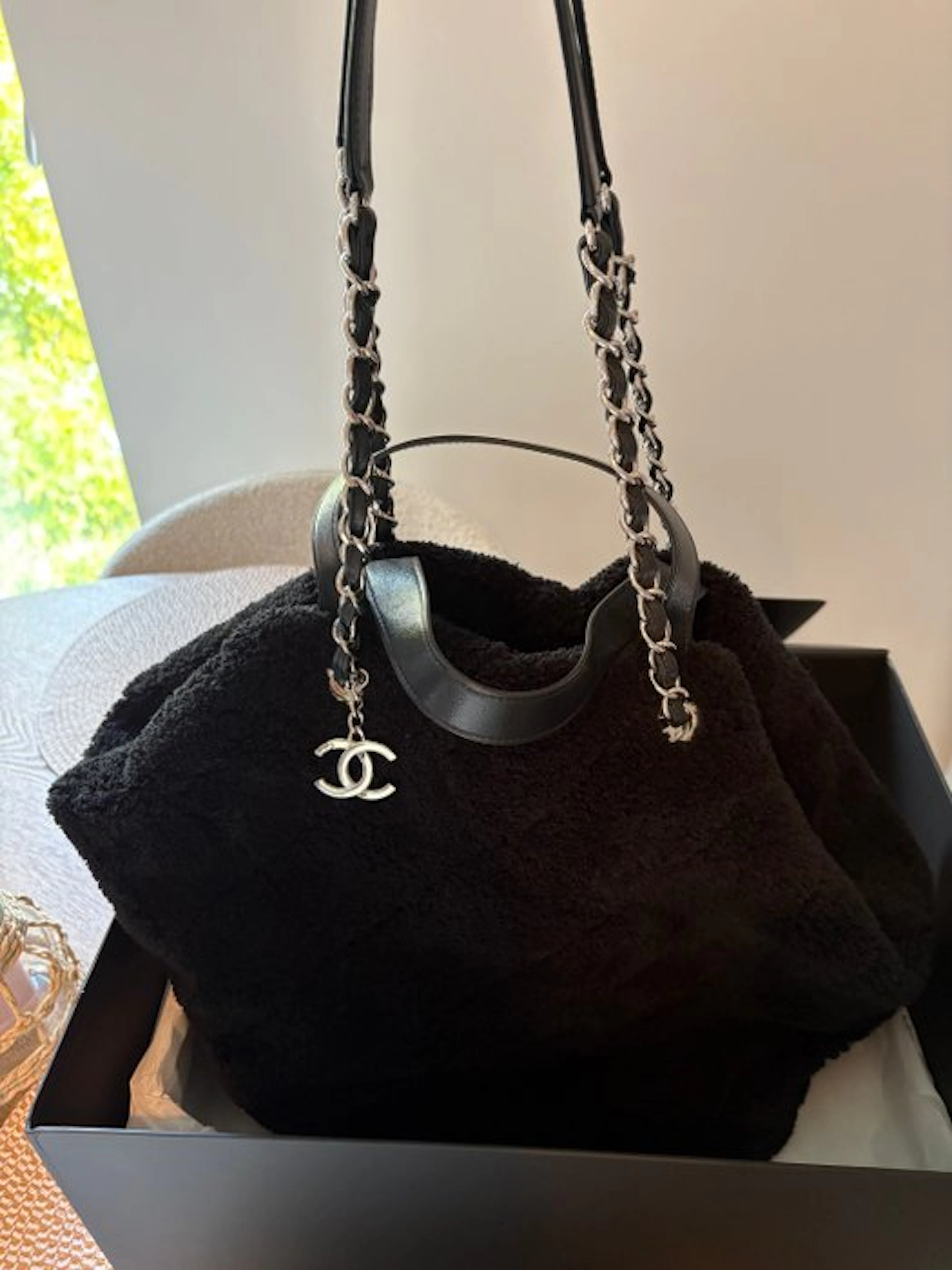 Chanel - Teddy - Handbag