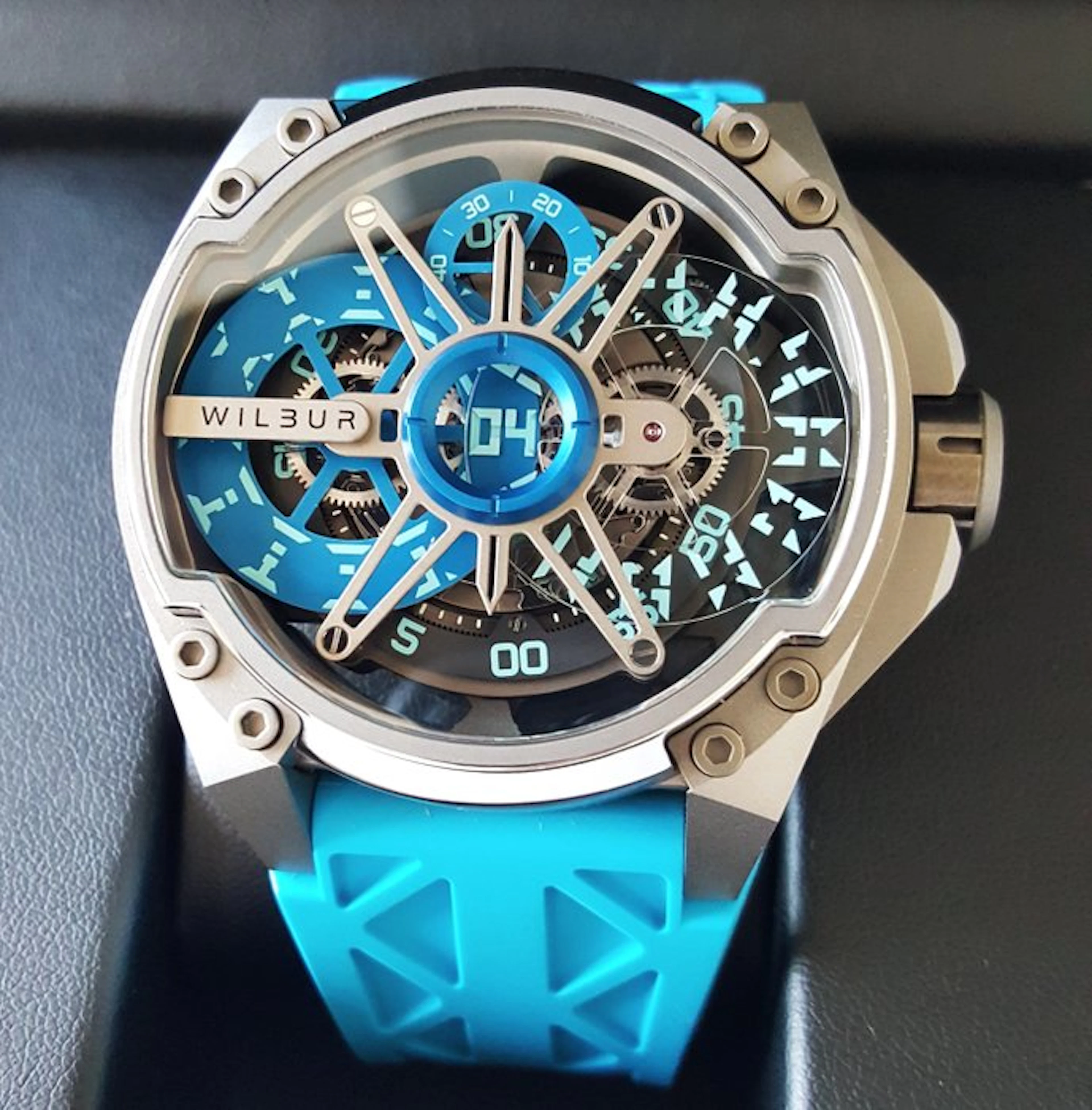 Wilbur - LEO JW1.11 - JUMPING HOUR - In-House Automatic...