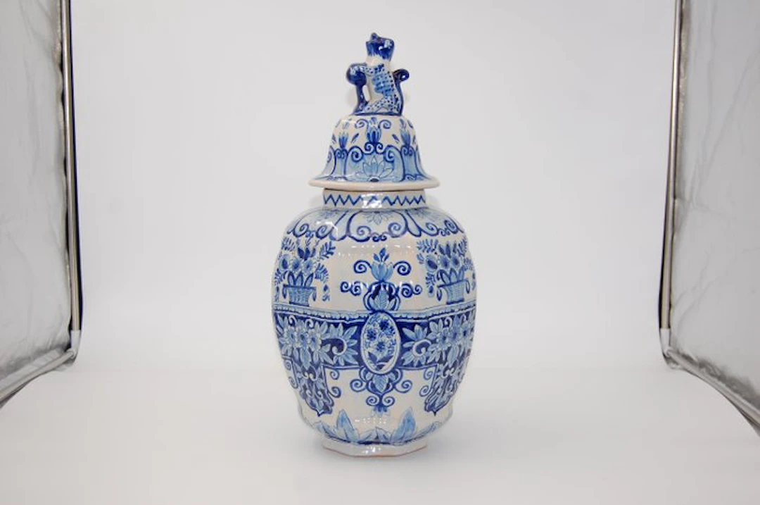 Oud Delft, Nijmegen - H. 47cm - Vase - Earthenware - 1930-1960
