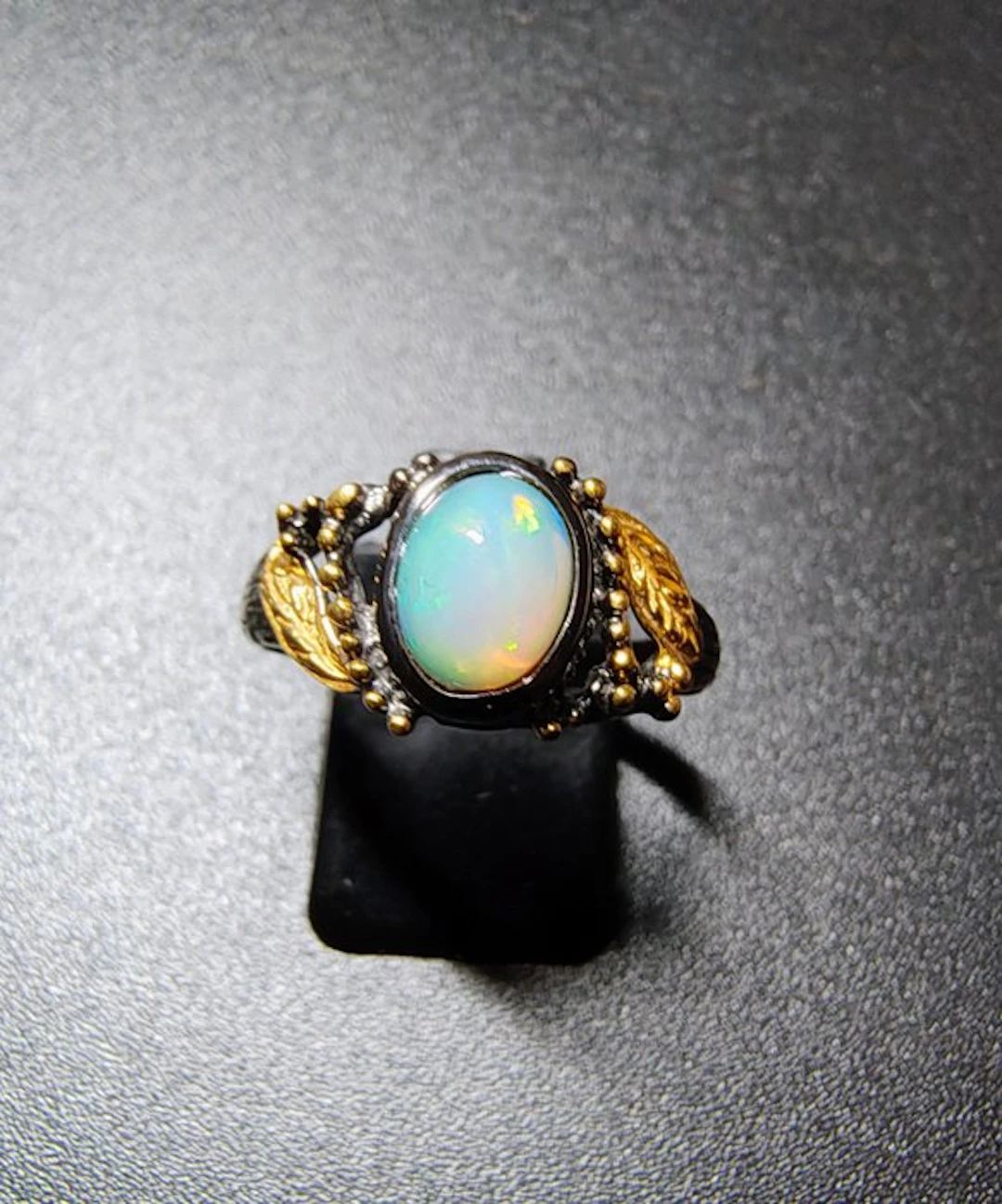 Ring with natural Ethiopian opal – 925 sterling silver...