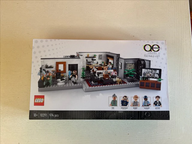 LEGO Set - 10291 - Queer Eye - Queer Eye The Fab 5 Loft