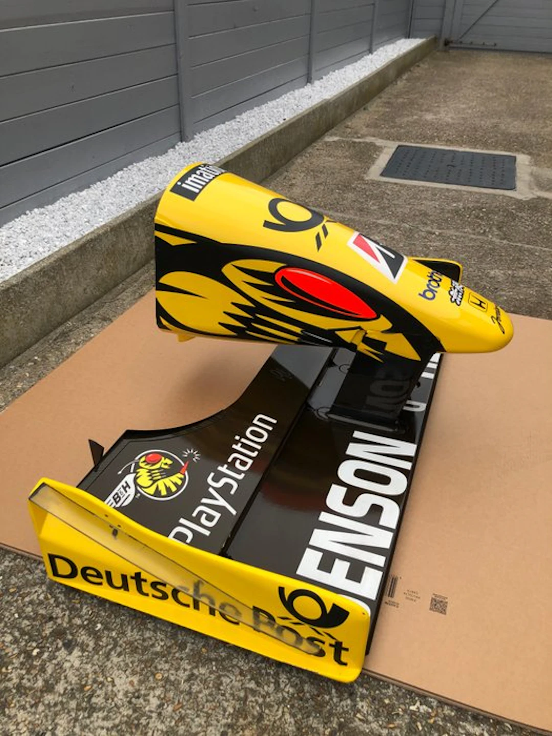 Jordan - Replica front wing and nose