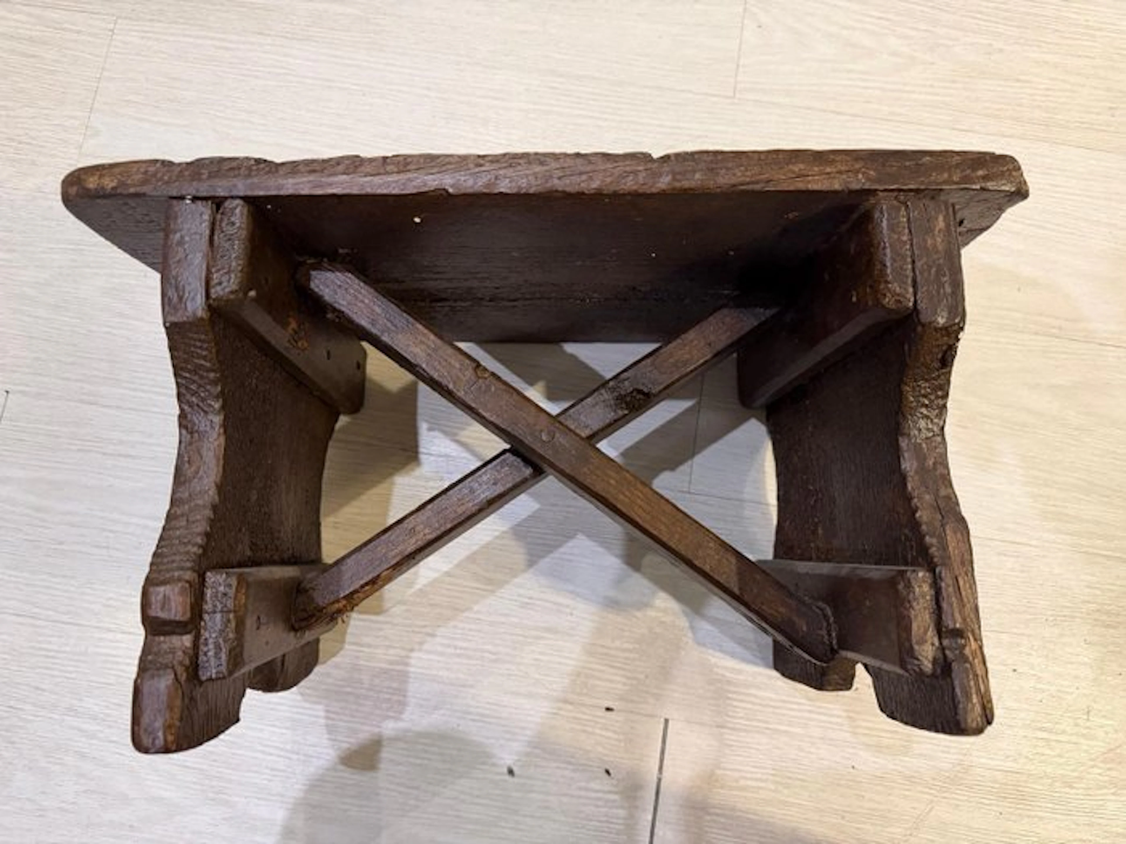 Stool - Chestnut - ANTIQUE STOOL