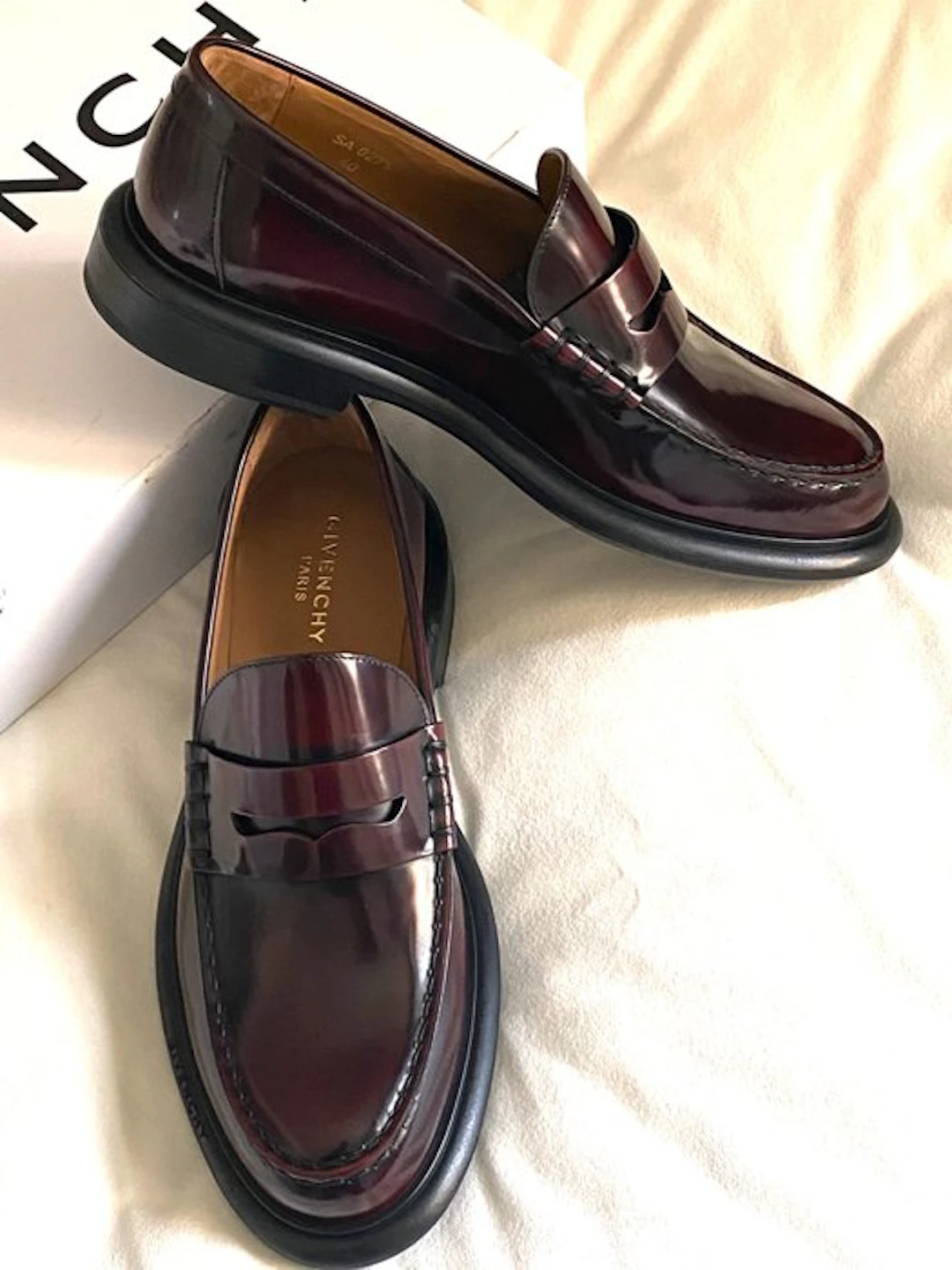 Givenchy - Moccasins - Size: EU 39