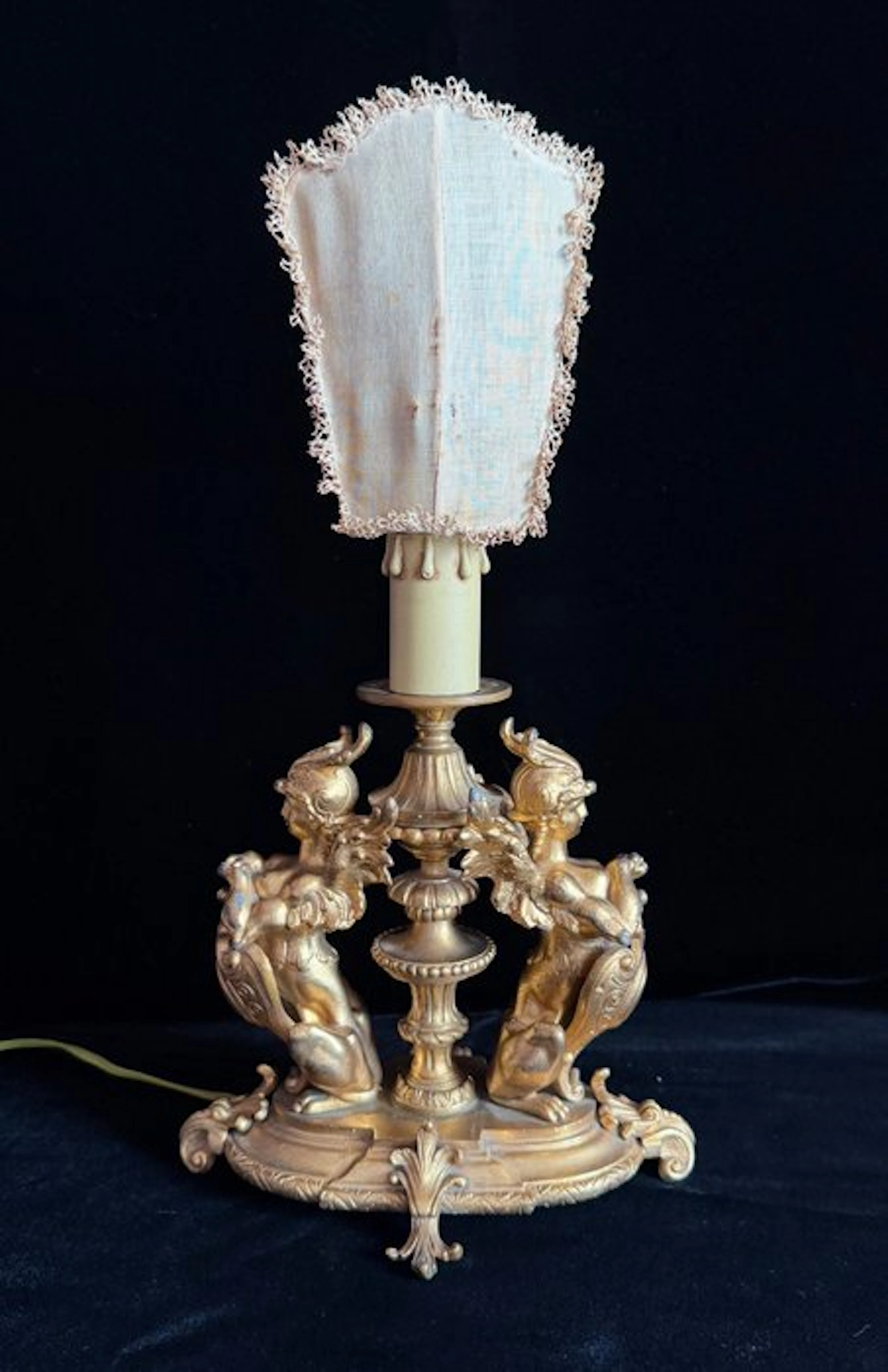 by FH - Table lamp - Brass, Aluminium - Gilded Mythical Creatures