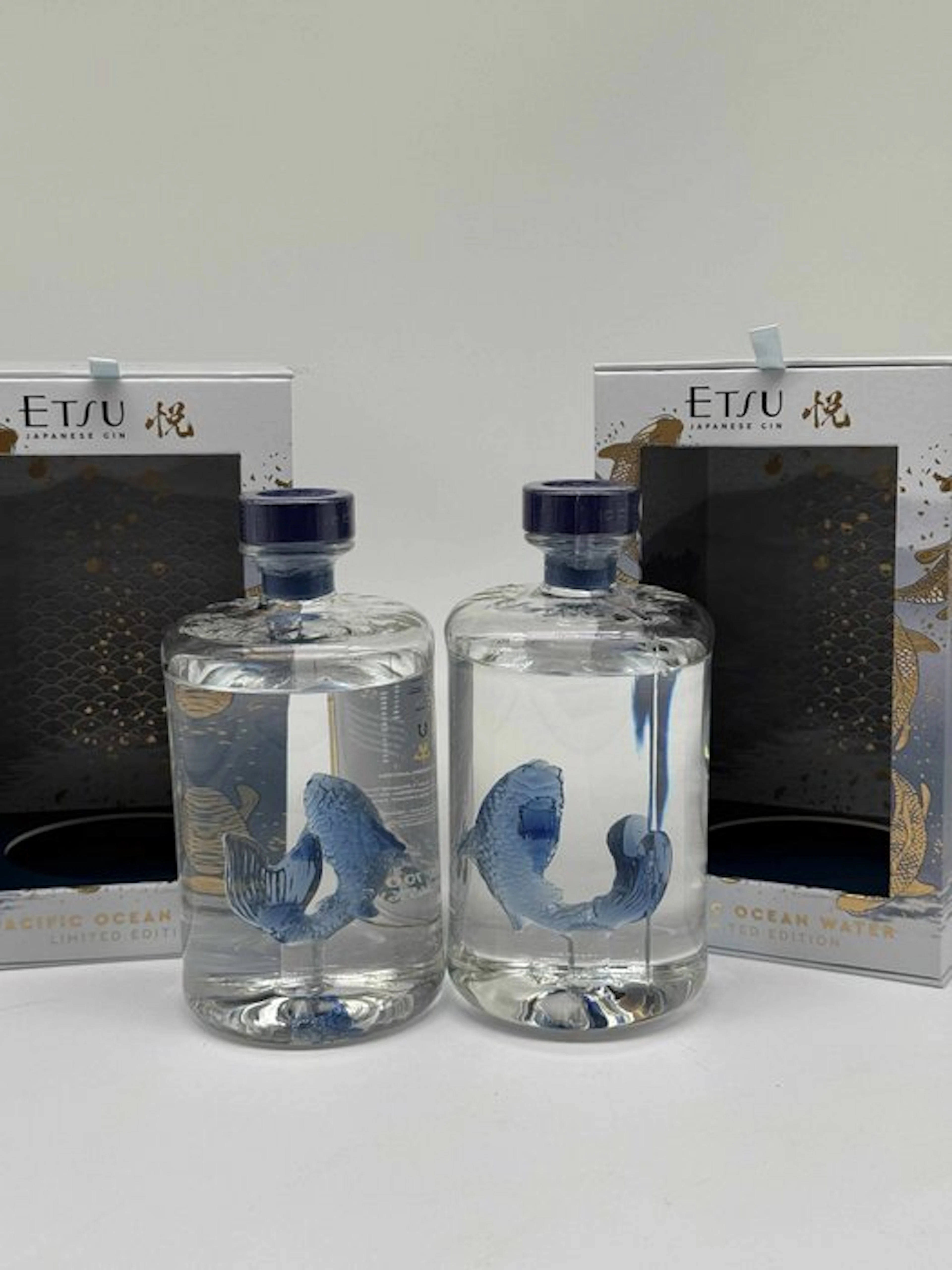 Etsu - Ocean Water Limited hand craft - Japanese Gin - 70cl - 2 bottles