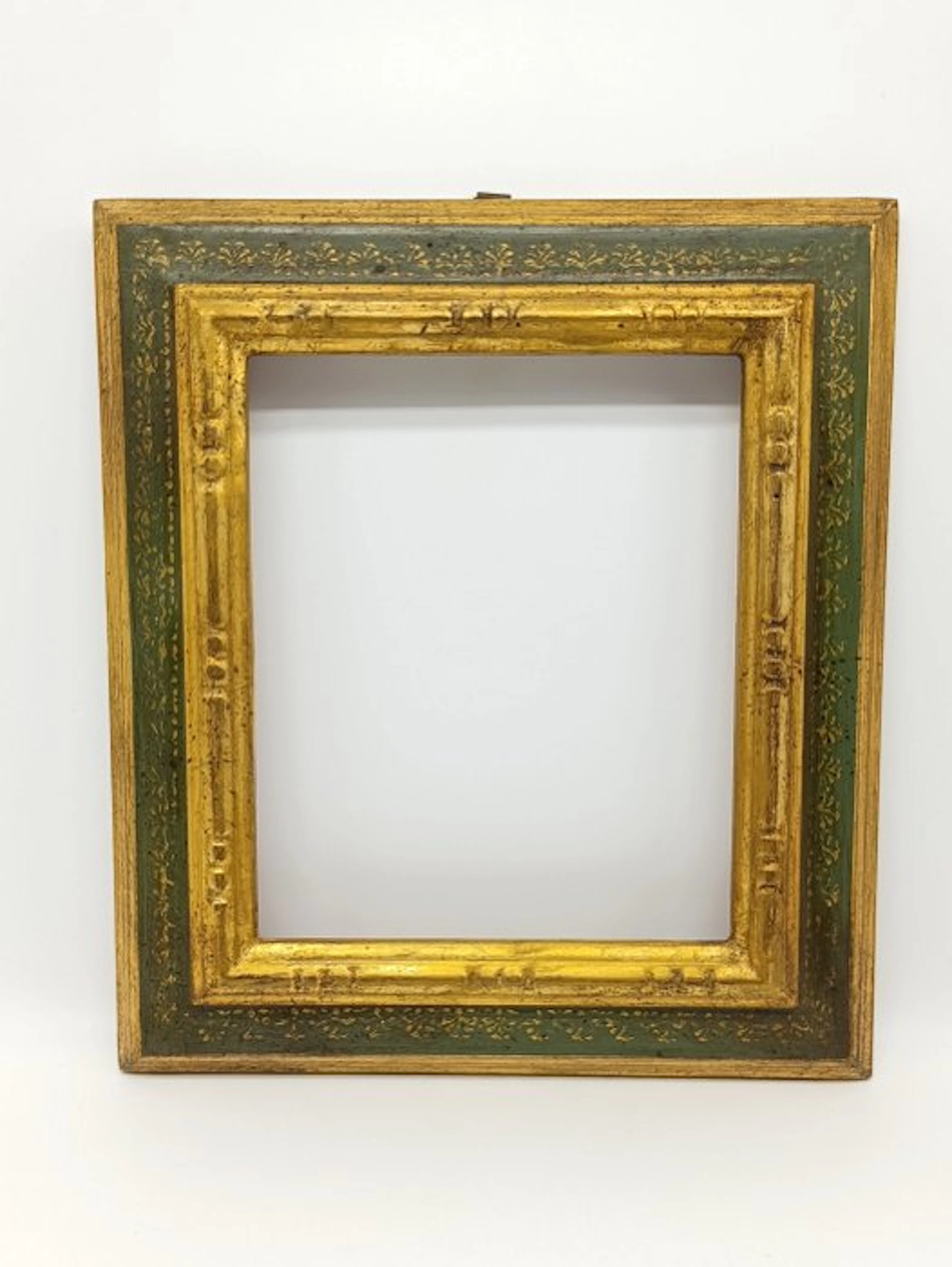 Frame - Gold leaf