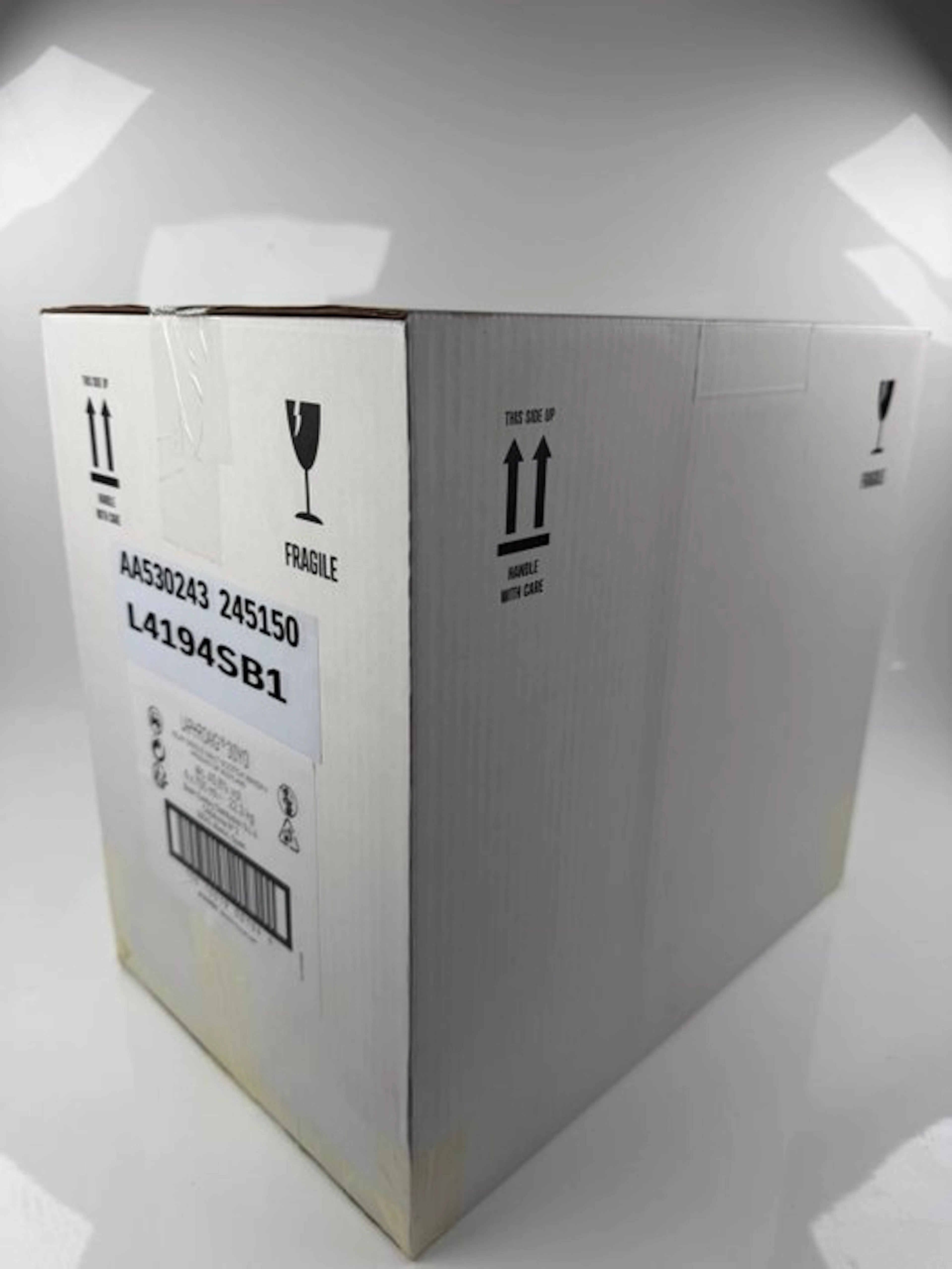 Laphroaig 30 years old - b. 2024 - 70cl - 6 bottles