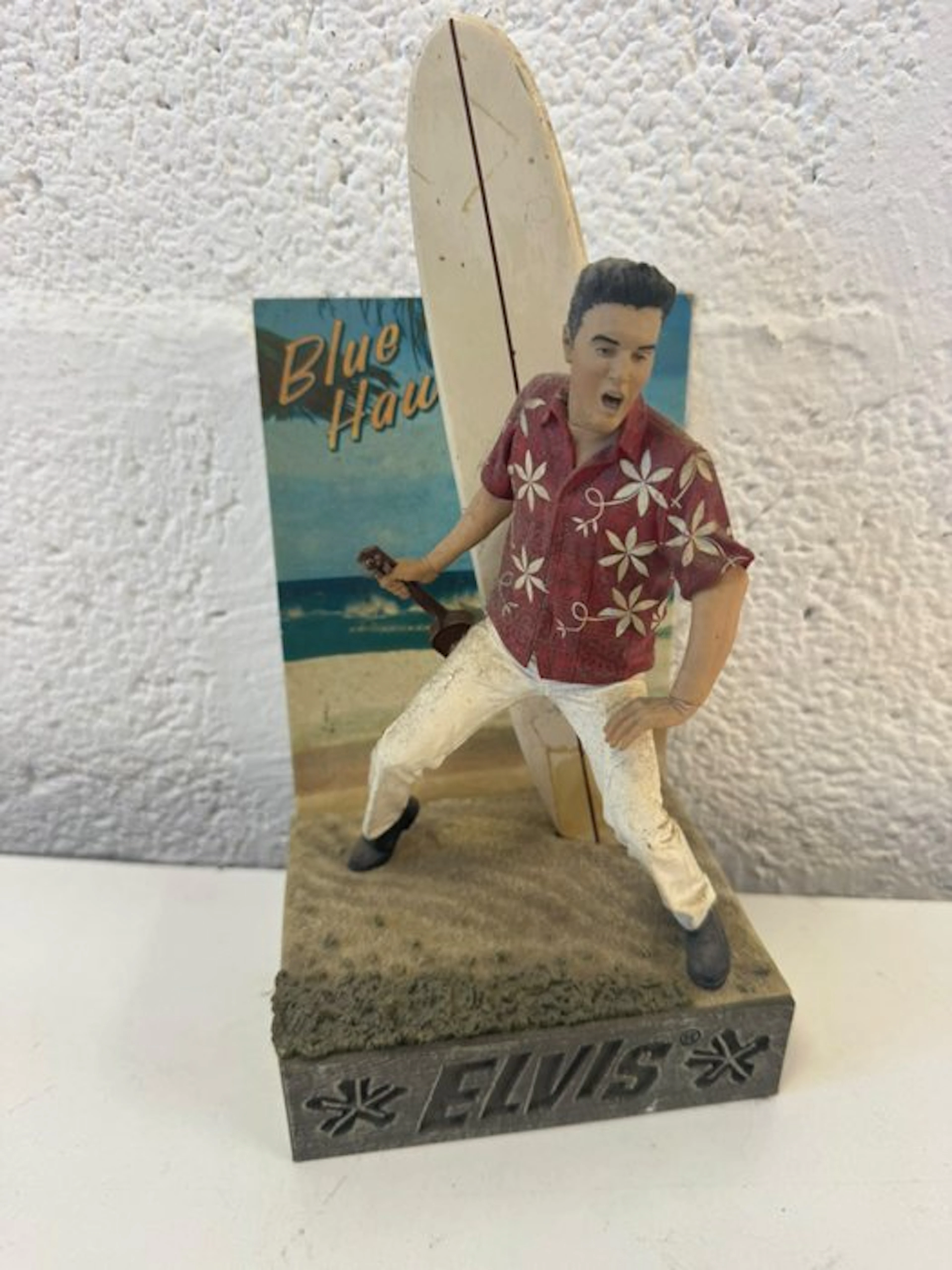 TMP Int'l - Elvis Presley, "Blue Hawaii" action figure - China