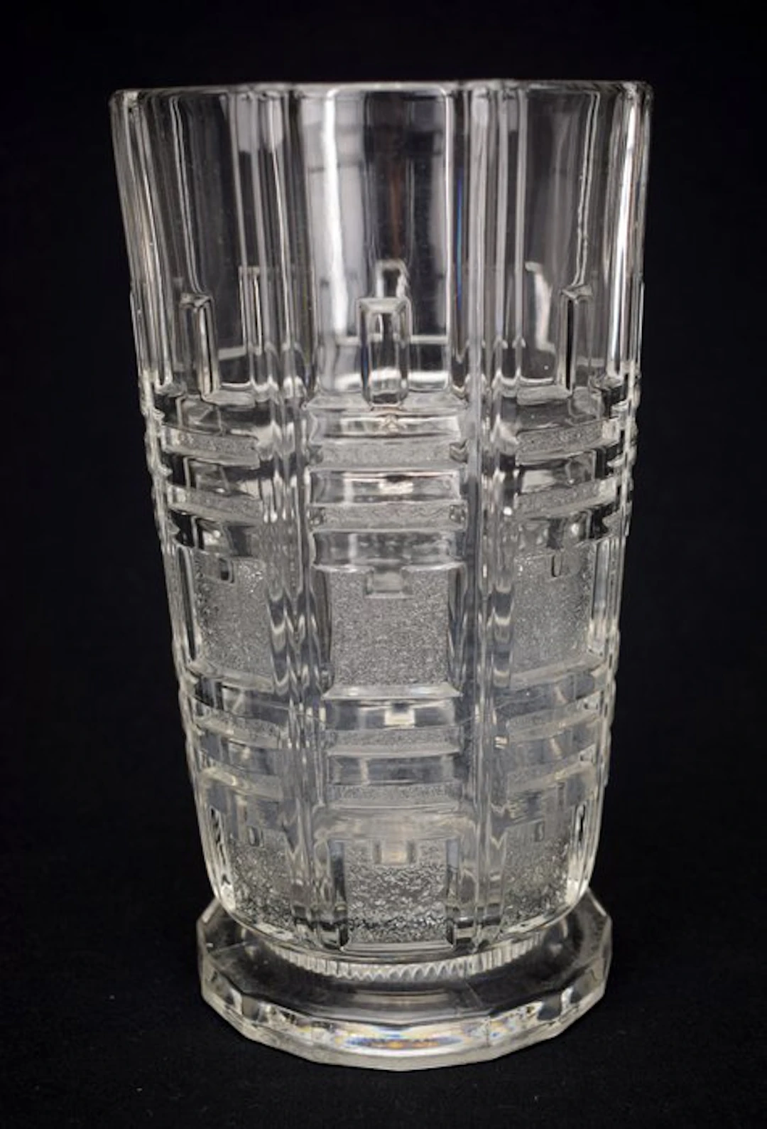 Vase - Glass - to Simon Gate-ORREFORS