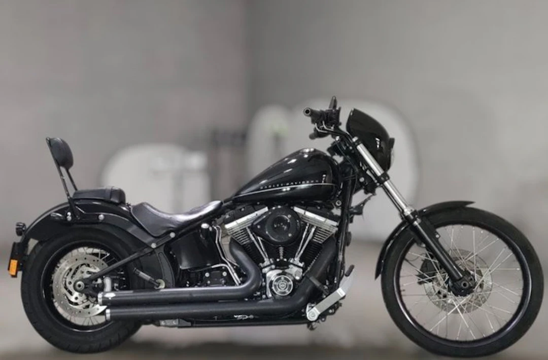 Harley-Davidson - FXS - Softail Blackline - 1580 cc - 2011
