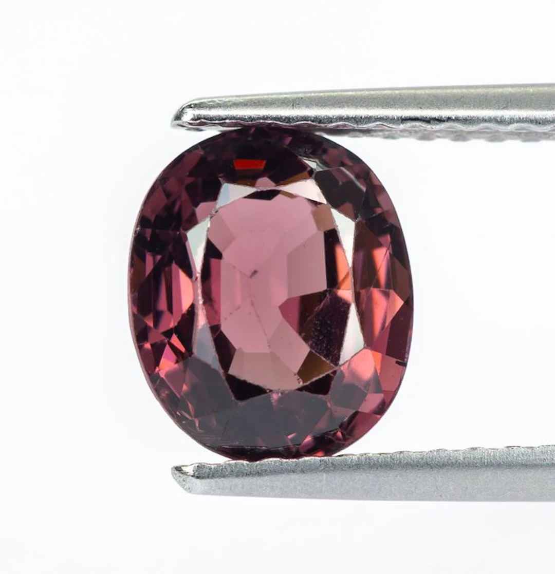 No reserve price Spinel - 2.11 ct - Gem Report Antwerp (GRA) - Pink