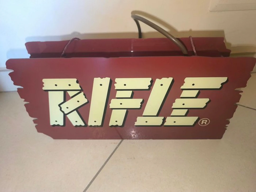 rifle - Two-sided illuminated sign. - Rifle - Advertising sign - Metal, Plastic