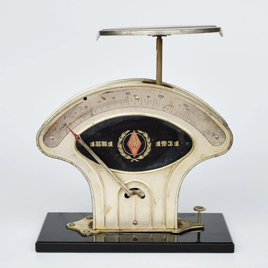 Ph. J. Maul - Balance or scale - Brass, Metal - Rictus Art Deco