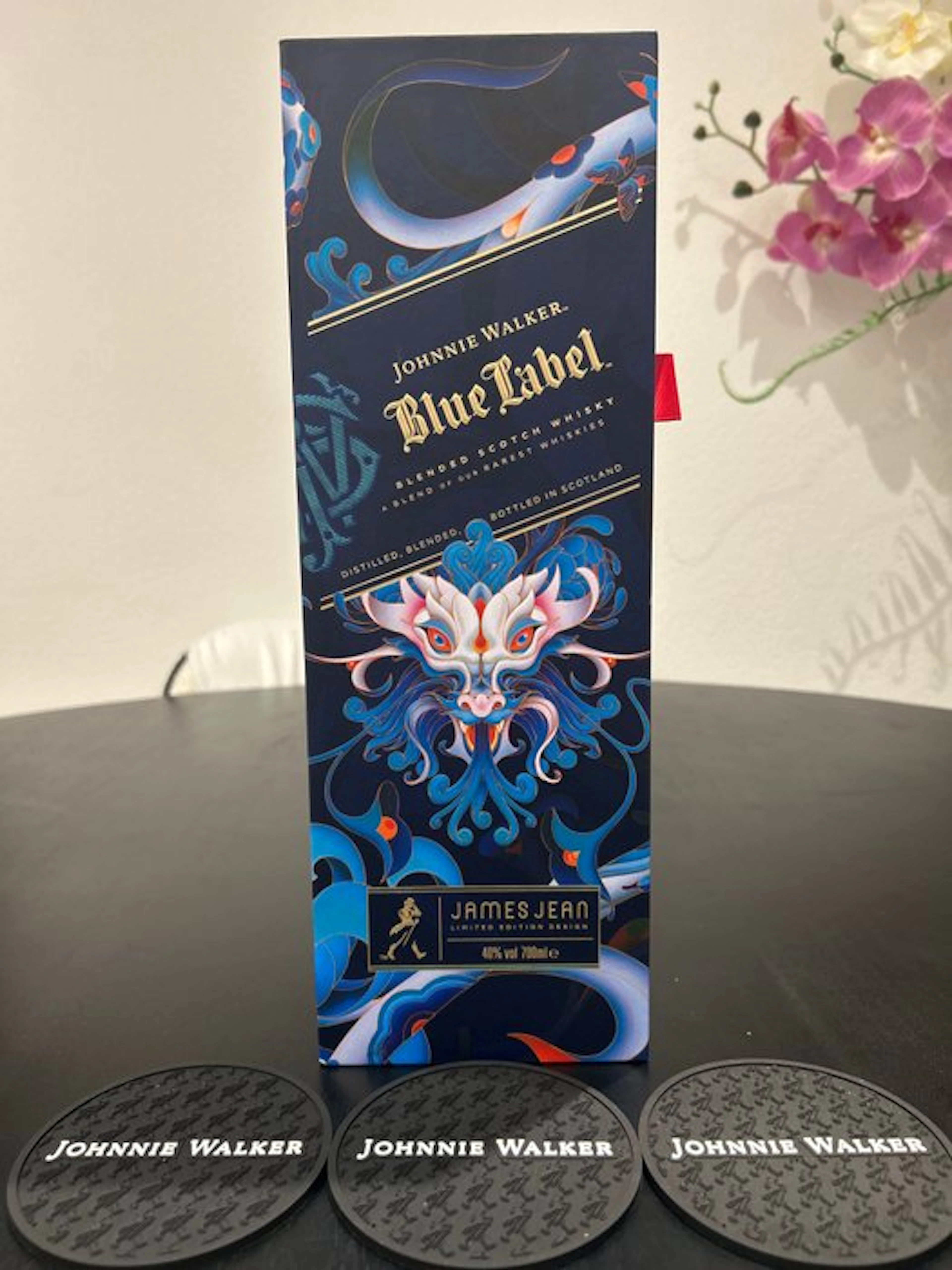 Johnnie Walker Blue Label - Year of The Dragon 2024 - James Jean - b