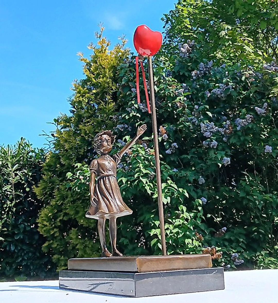 after banksy - Sculpture