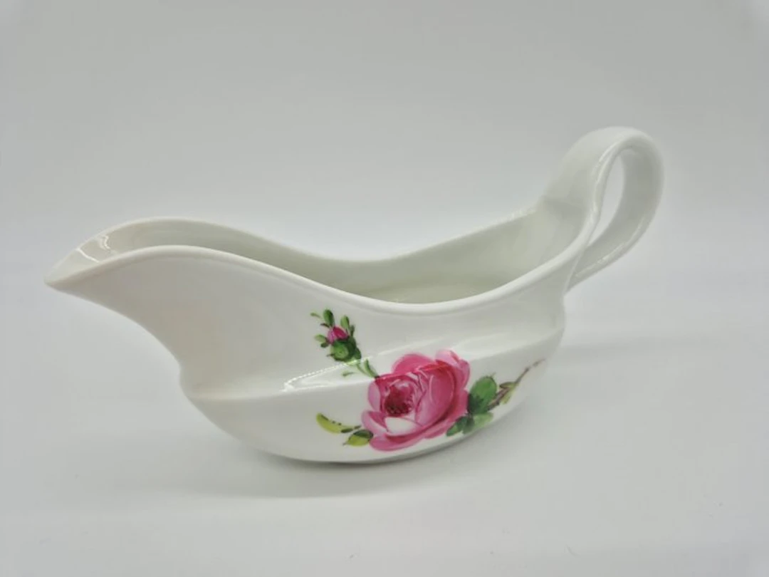 Meissen - Sauciere mit Rote Rose, 1. Wahl - Gravy boat - Porcelain