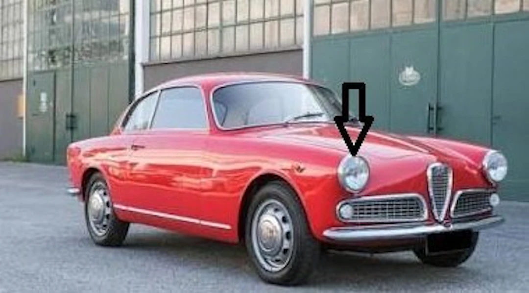 Car part (1) - Carello - Faro Anteriore DX per Alfa Romeo: Giulietta (Berlina