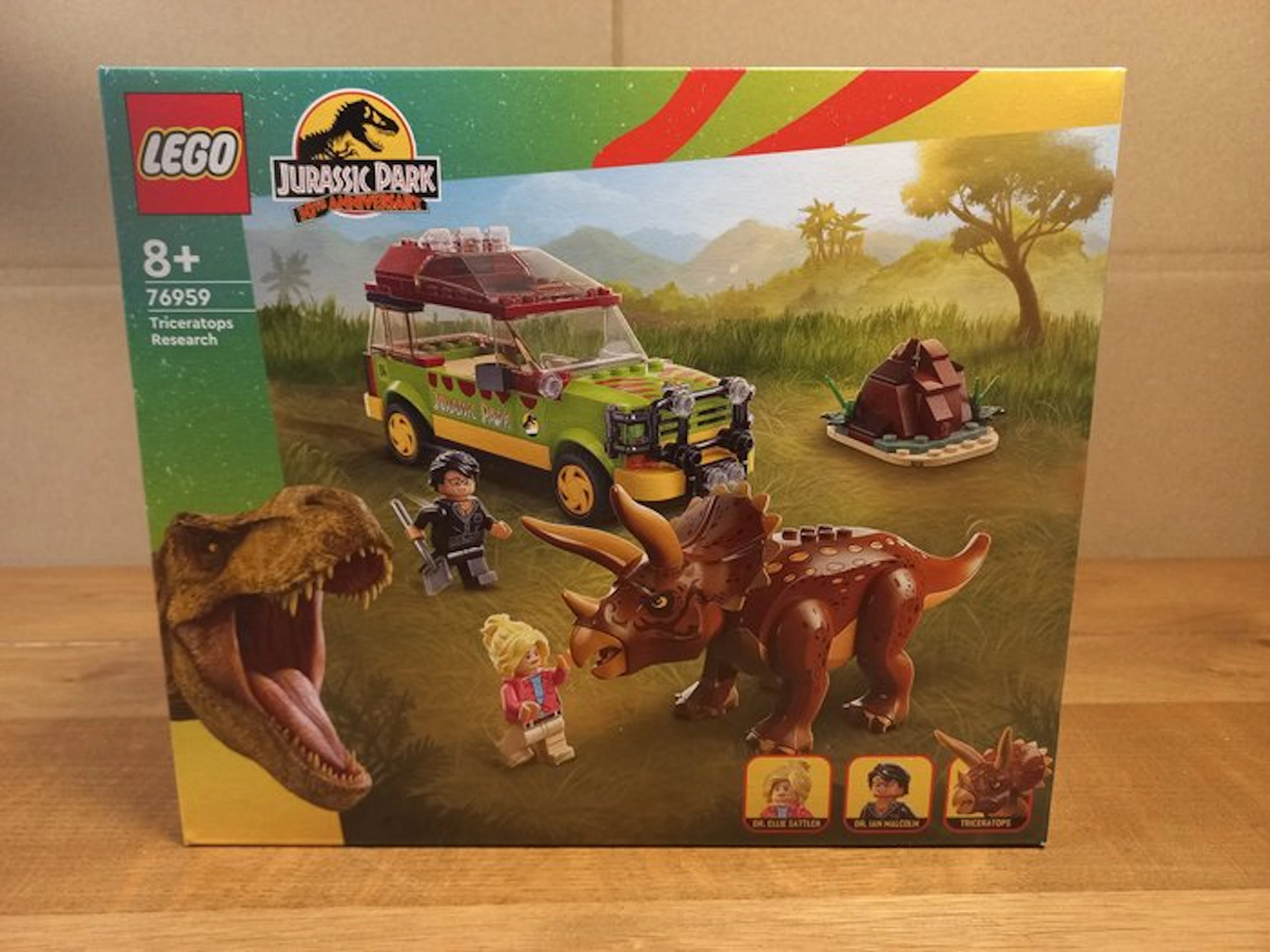 LEGO Set - 76959 - Jurassic Park - Triceratops Research