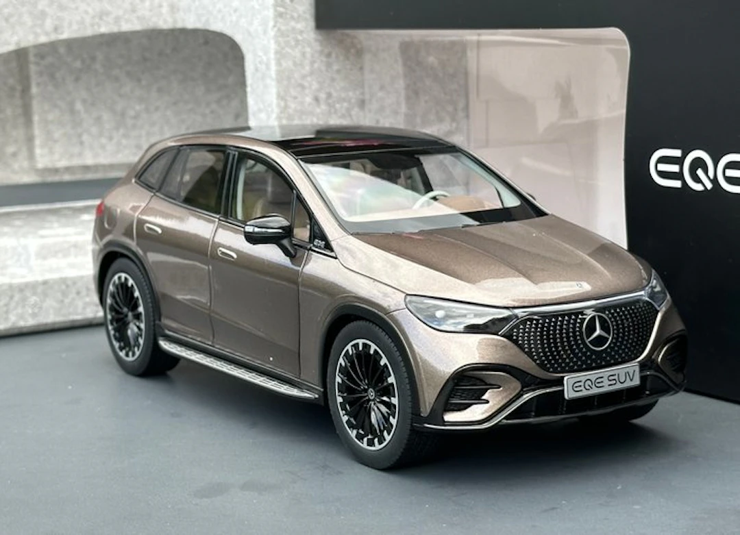 NZG 1:18 - Model car - Mercedes-Benz EQE SUV