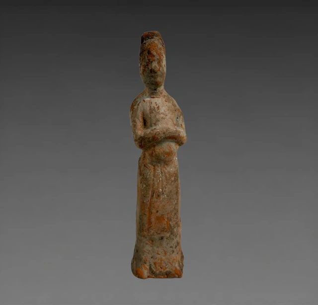 Ancient Chinese, Tang Dynasty Terracotta Mingqi - 17 cm
