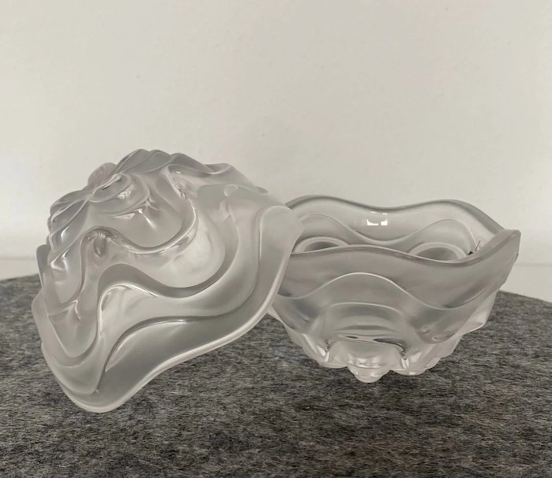 Decorative ornament - Lalique - Vibration - France