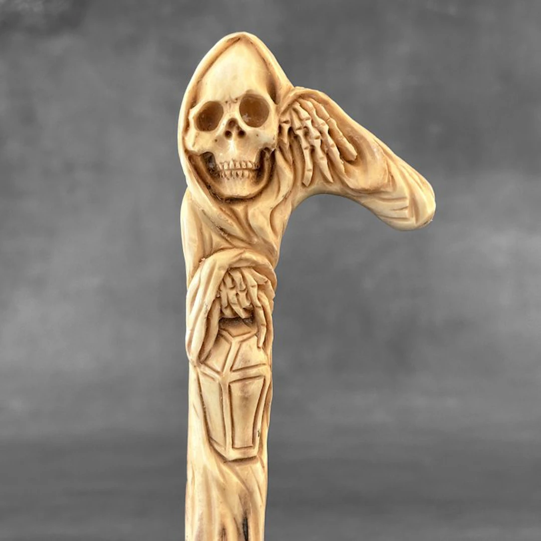 Carving, NO RESERVE PRICE - Stunning Grim Reaper carving...