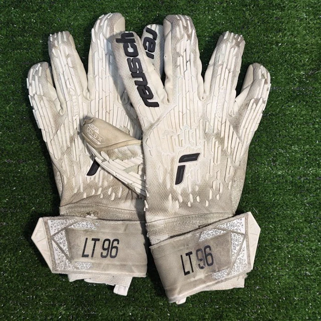 AC Milan - Italian Football League - Luca Torriani - 2024 - Goal keeper gloves