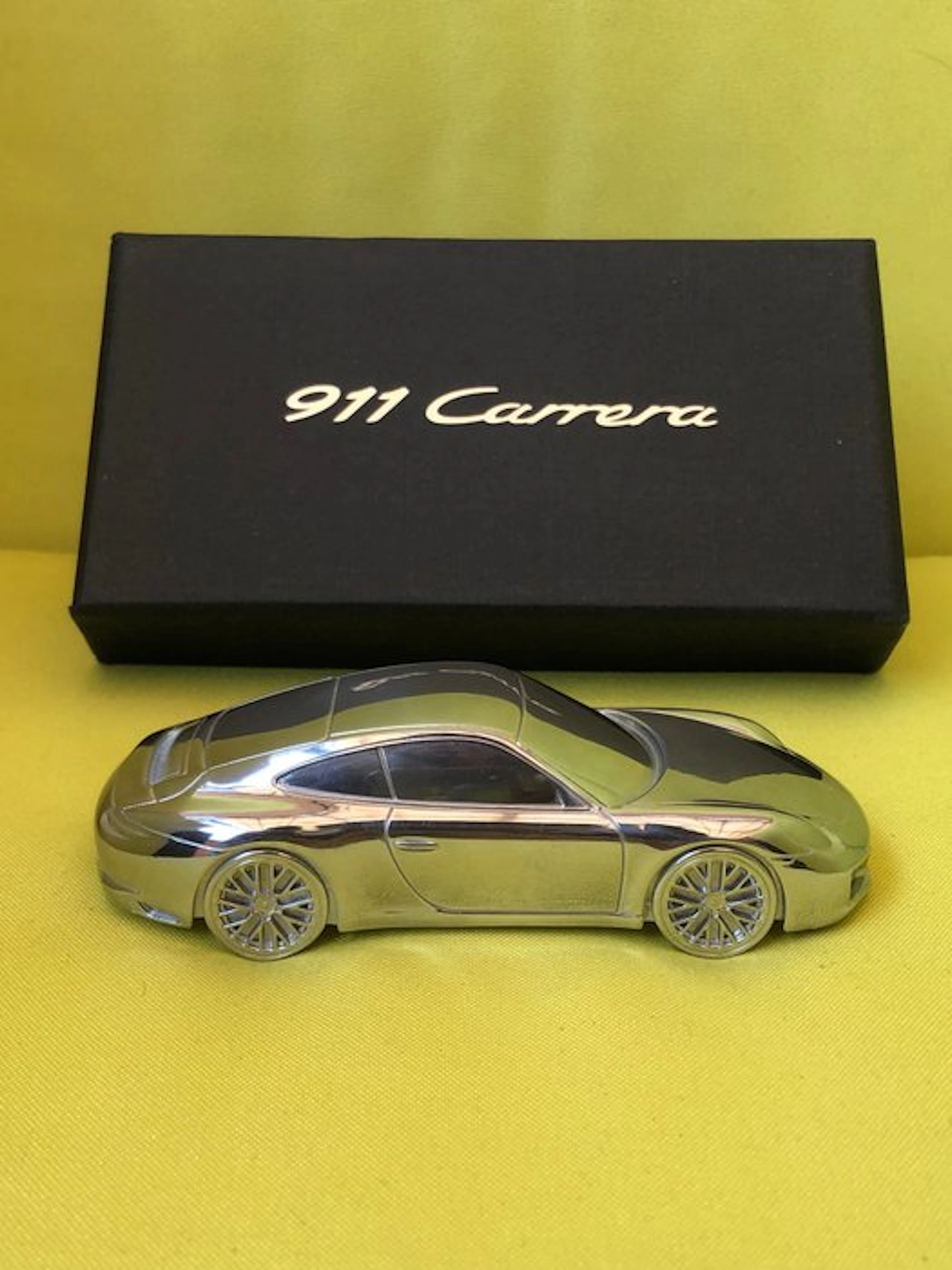 Porsche 991.2 Carrera Paperweight - Porsche