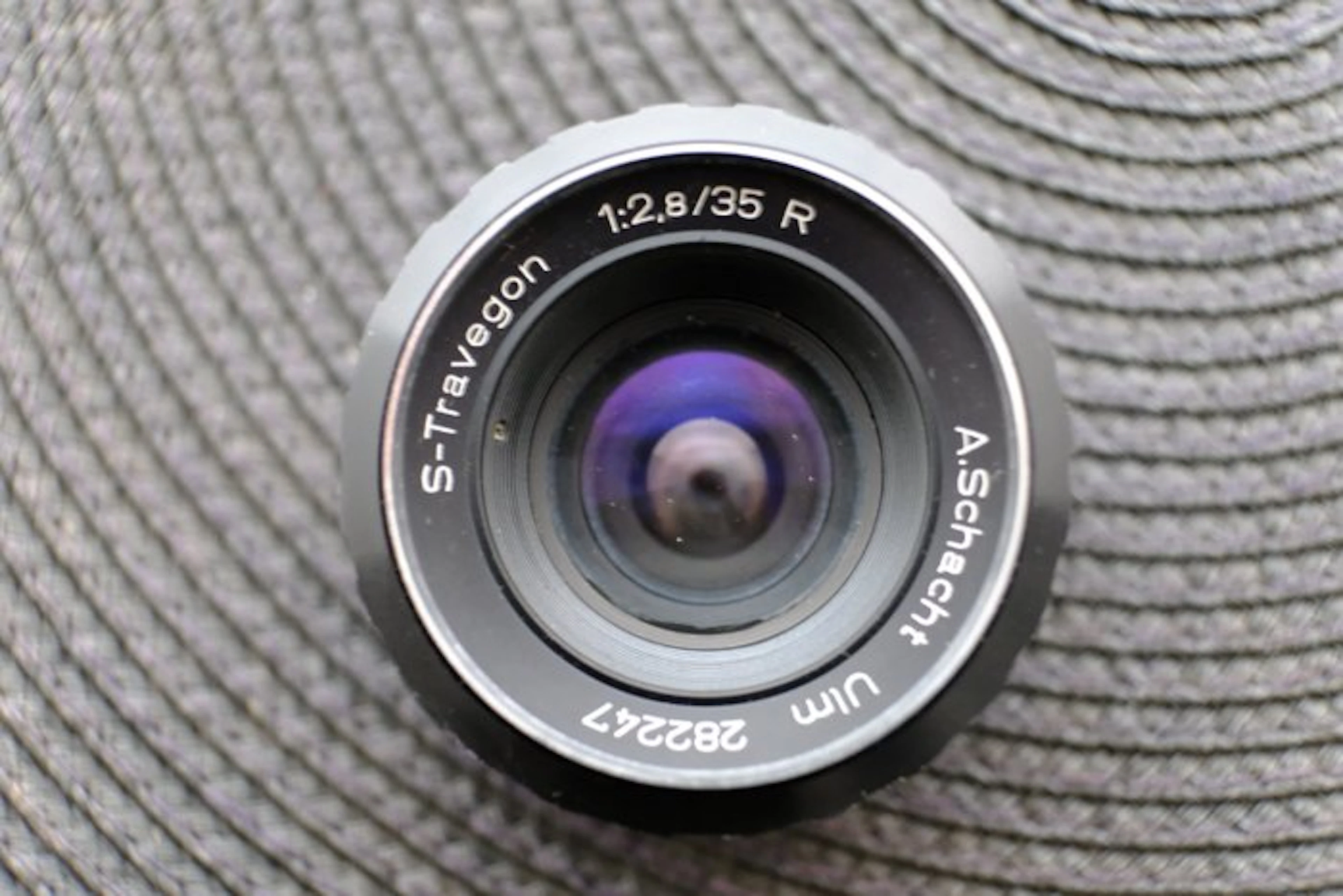 A.Schacht, Ulm S-Travegon 2,8/35mm R in original Schachtel - M42 Camera lens
