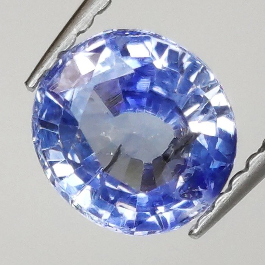 Blue Sapphire - 1.29 ct - Antwerp Laboratory for Gemstone Testing (ALGT)