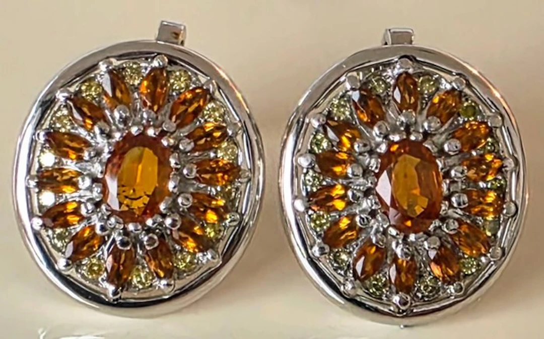 Cocktail earrings - 18 kt