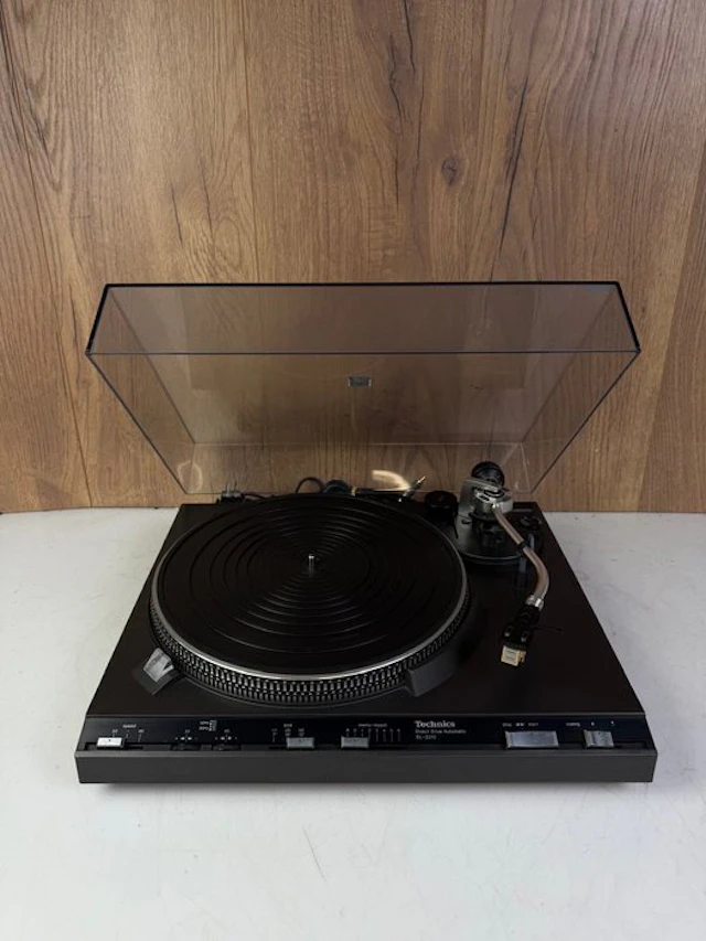 Technics - SL-3310 - Full Automatic Record player