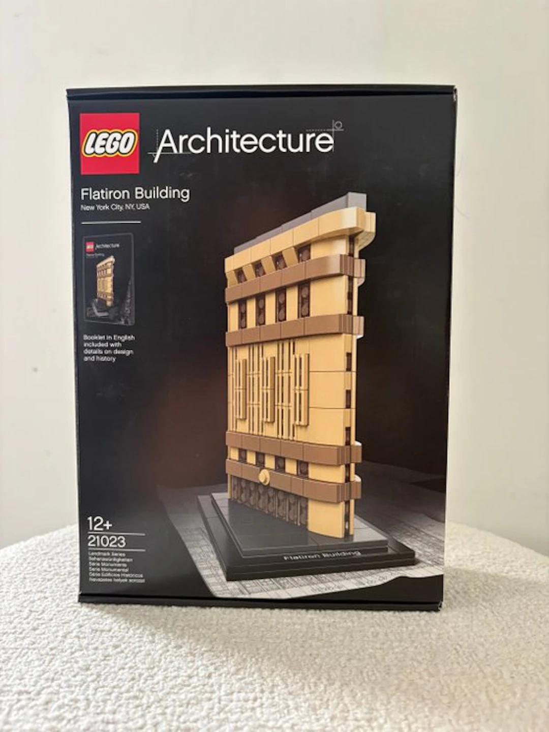 LEGO Set - 21023 - Architecture - Flatiron Building