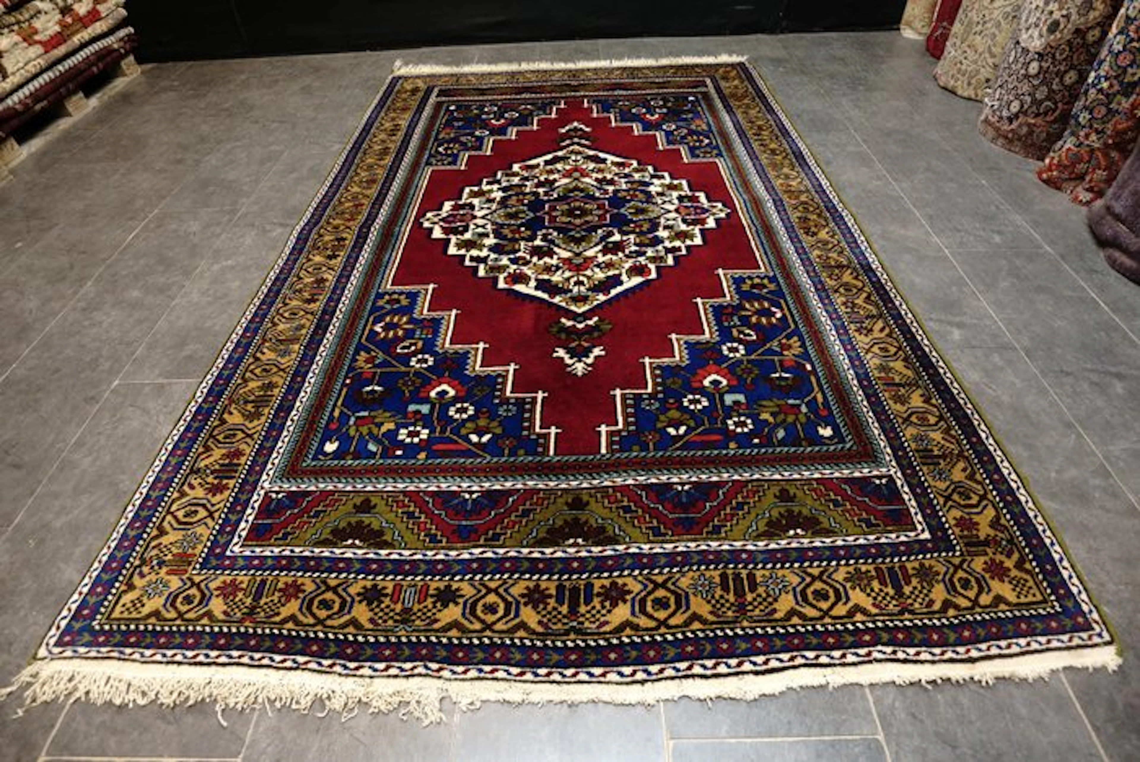 Taspinar Turkey - Rug - 285 cm - 182 cm