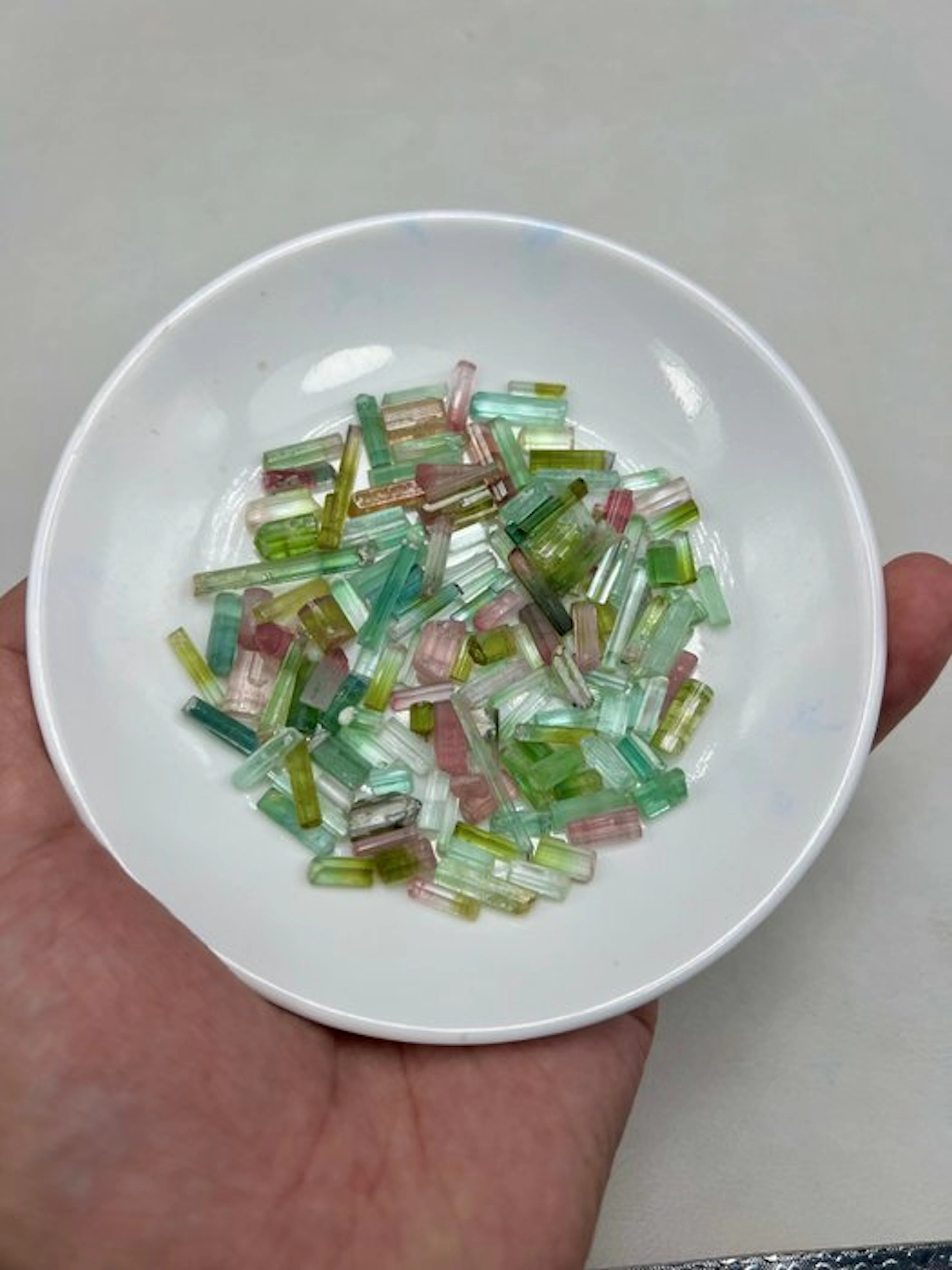 Bicolour tourmaline Crystals - Height: 16 mm - Width: 8 mm- 34 g - (1)