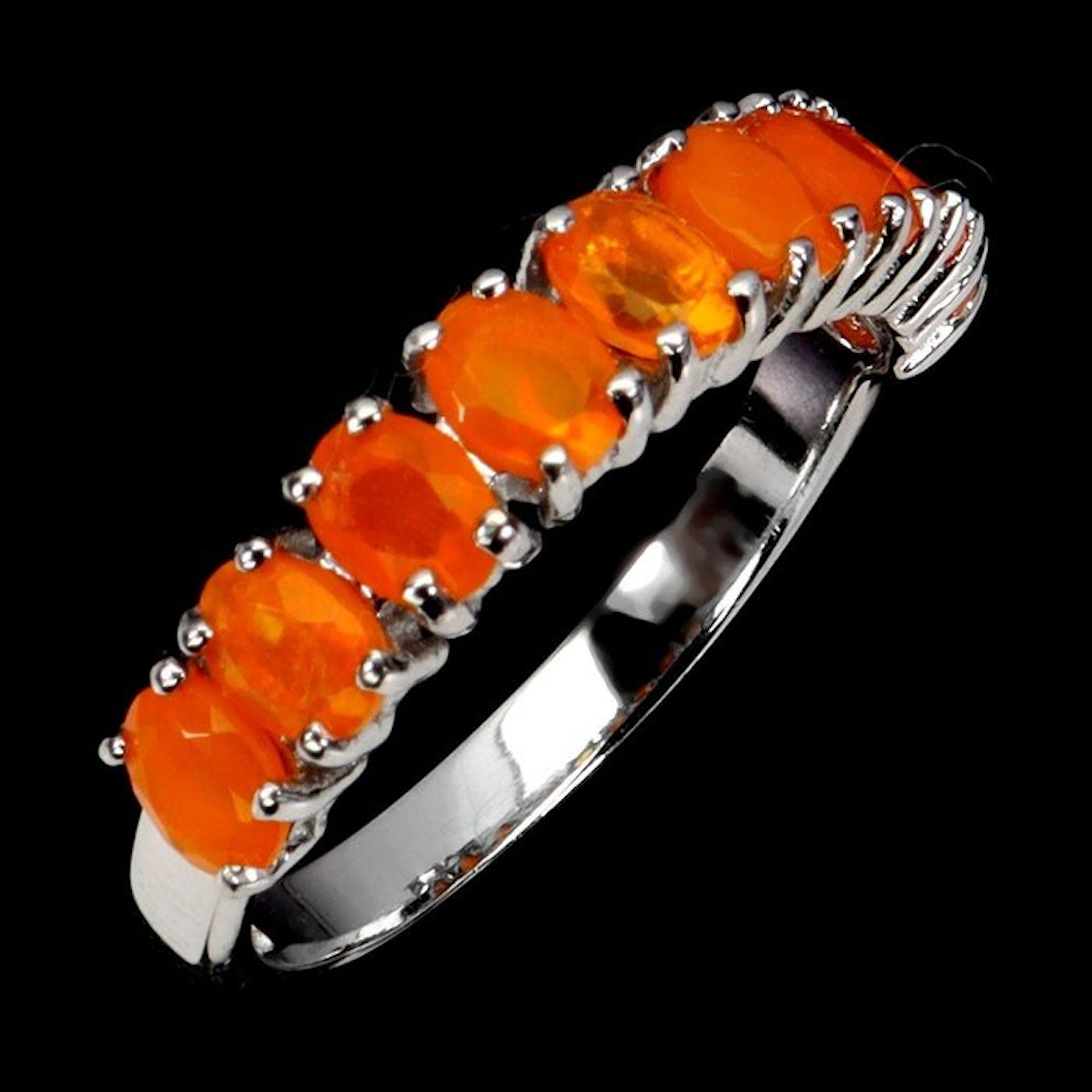 No reserve price - Ring 925 Silver, 14K White Gold plated Fire Opal