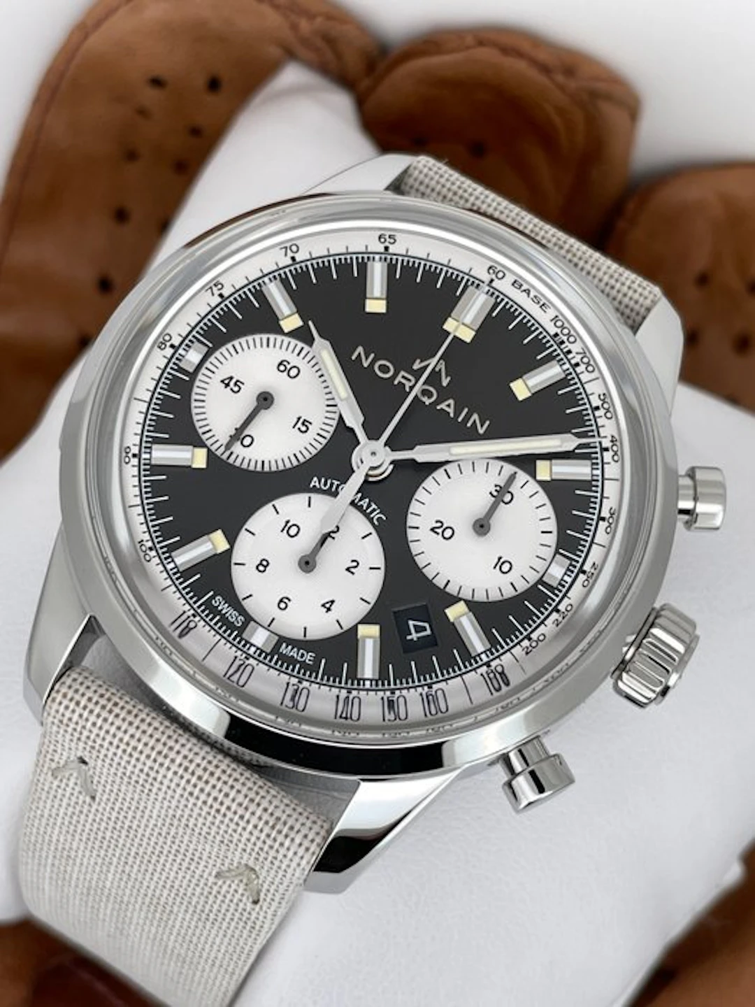 Norqain - Freedom 60 Chronograph Automatic...