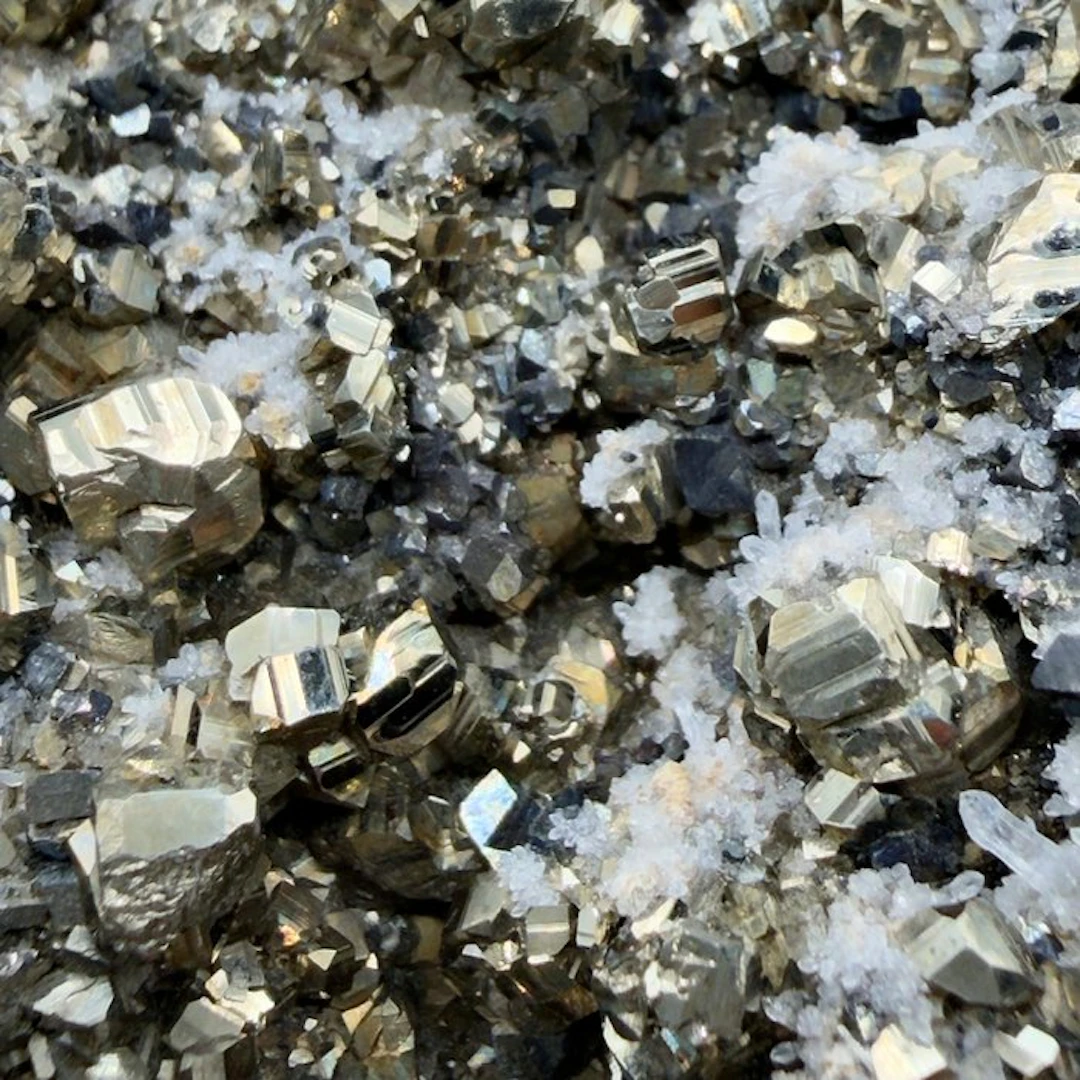 Pyrite Rough - Height: 13 cm - Width: 12 cm- 1221 g - (1)