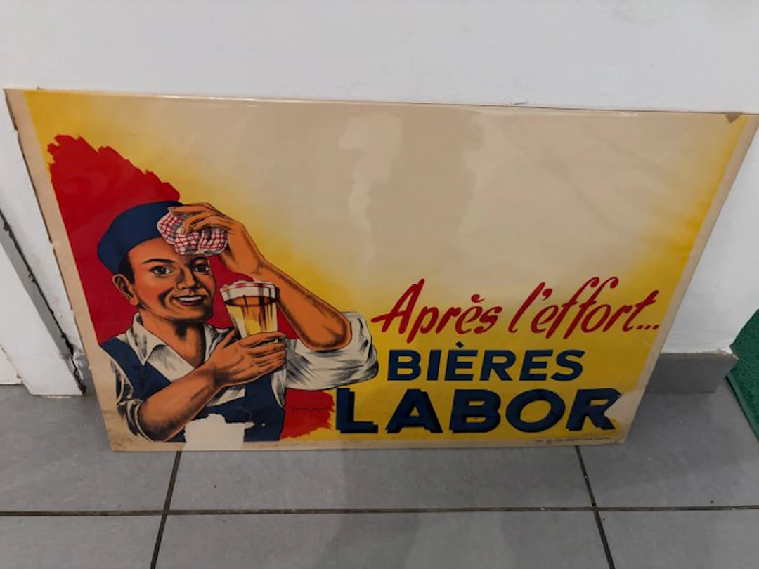 Wall plate - Paper, Plastic, Cardboard - Labor M Brewery Poster