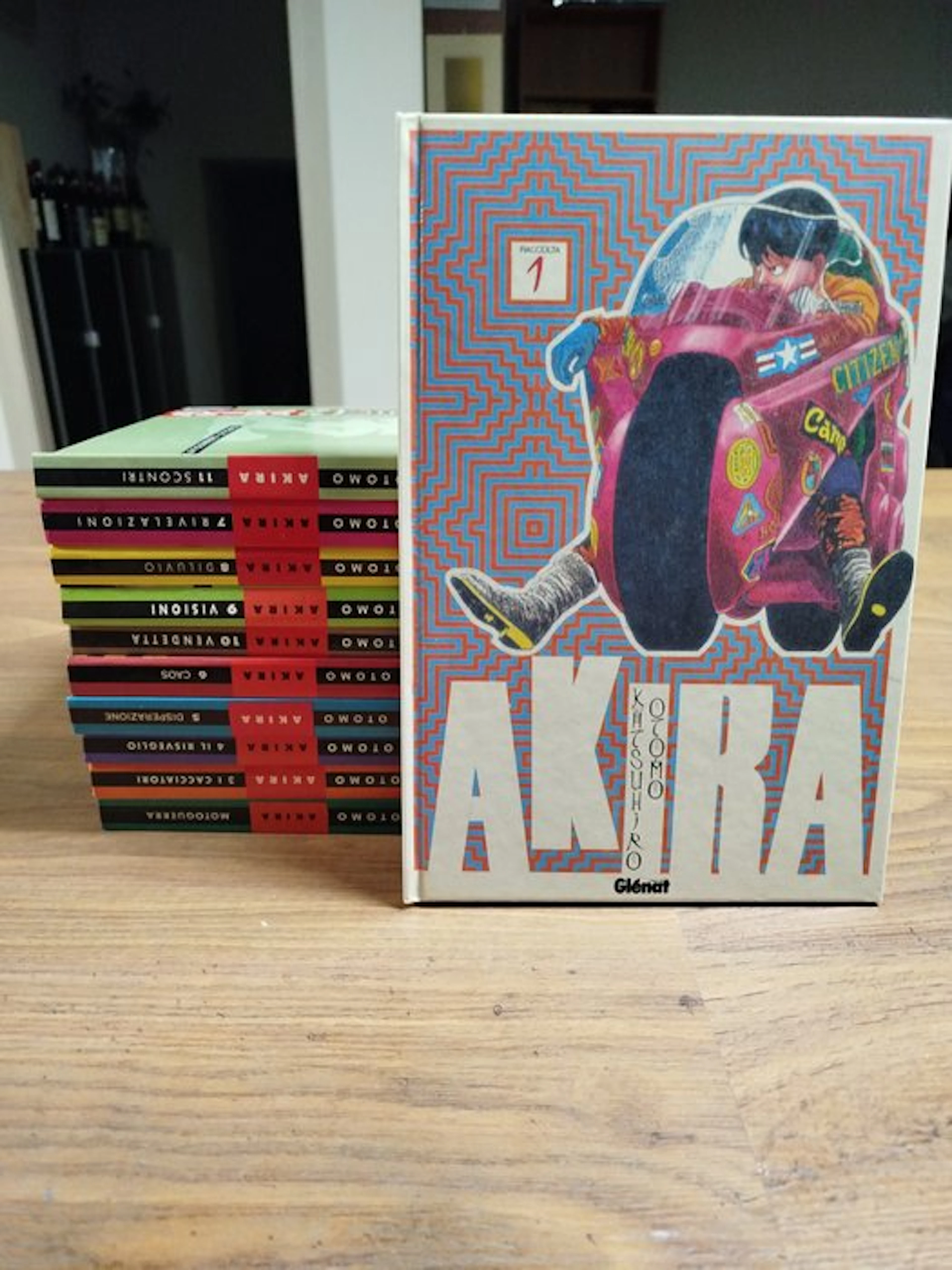 Akira nn.