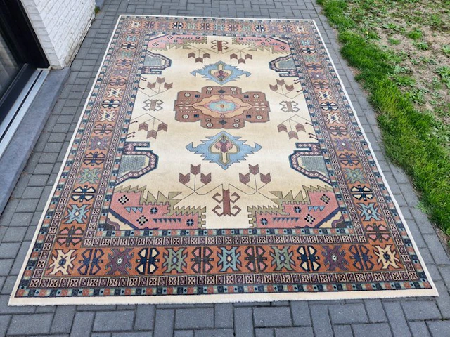 Carpet - 348 cm - 250 cm
