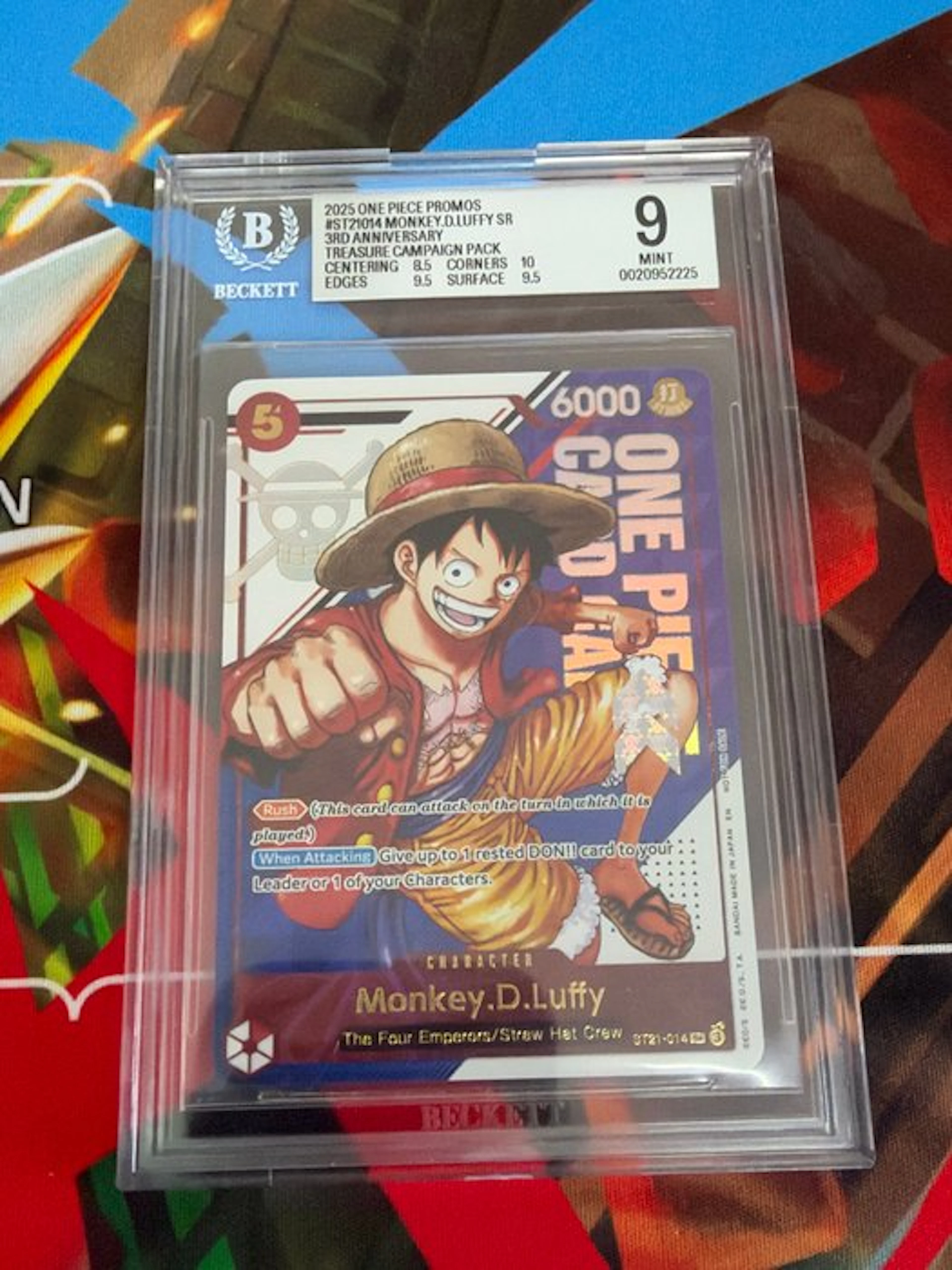 One Piece Card Game - 1 Graded card - One Piece - Monkey D